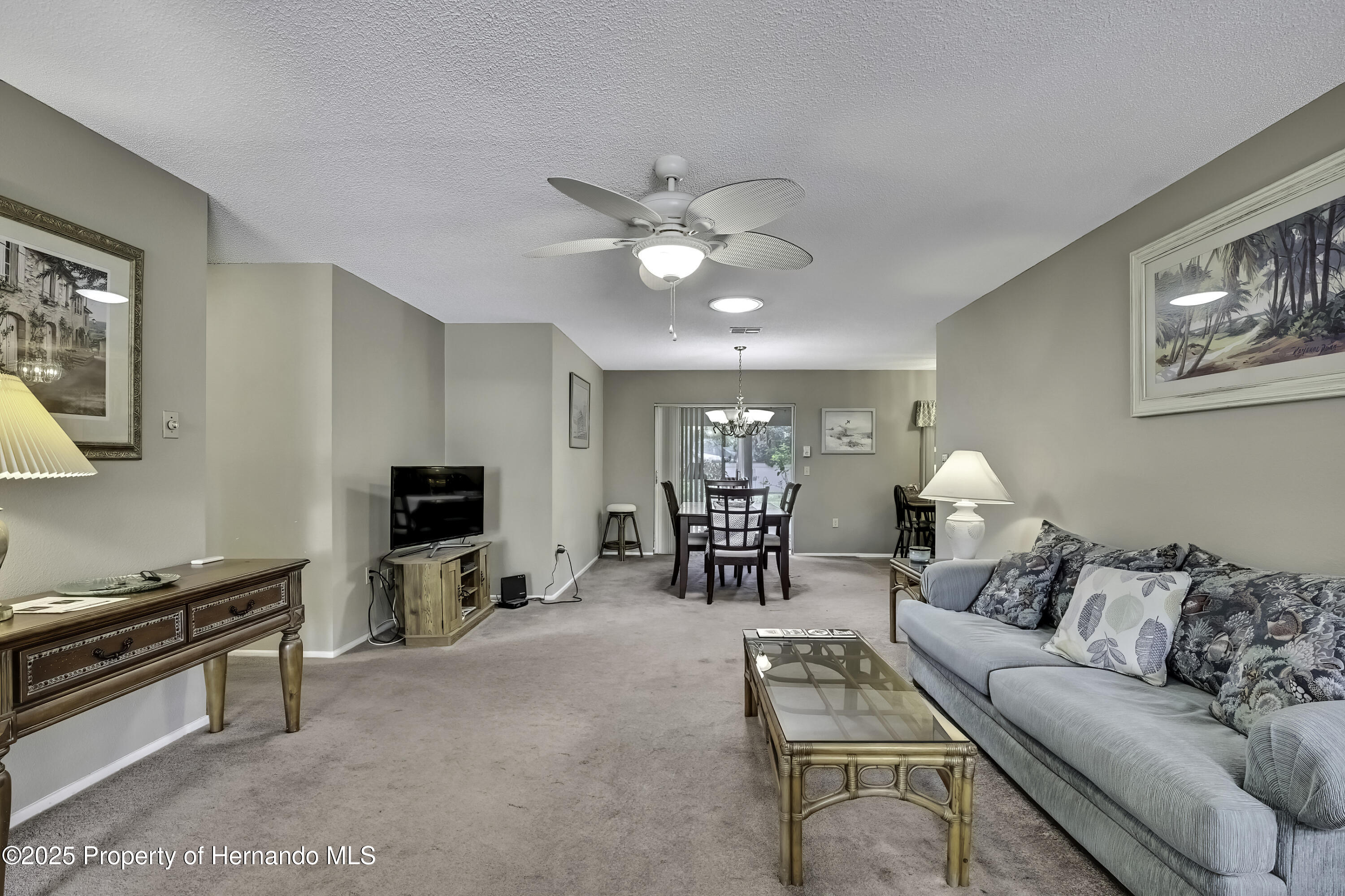 Listing images