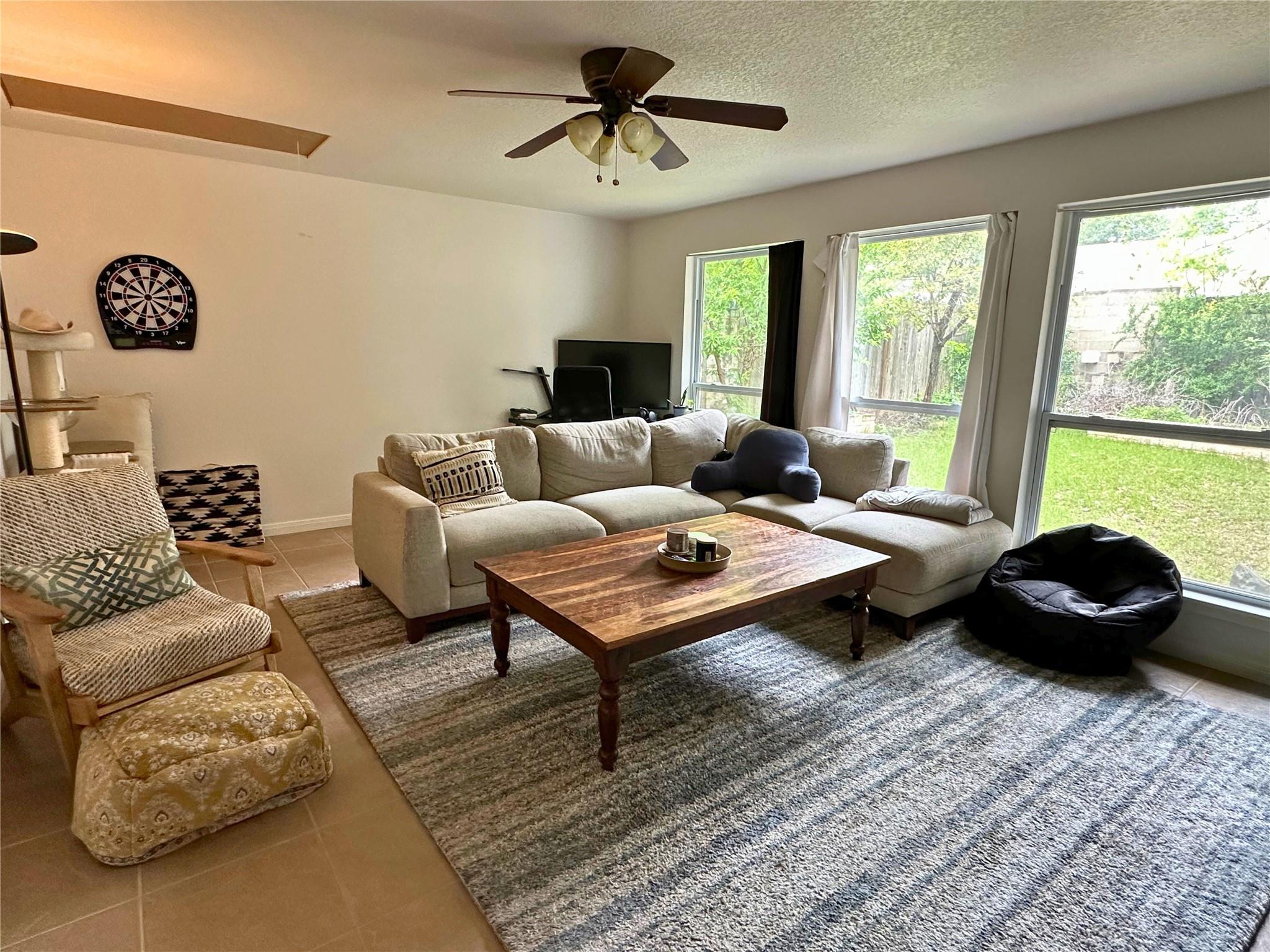 Listing images