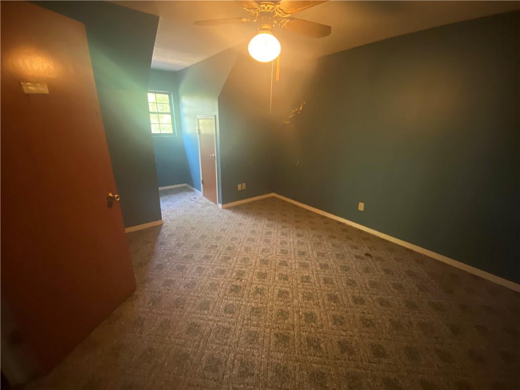 Listing images