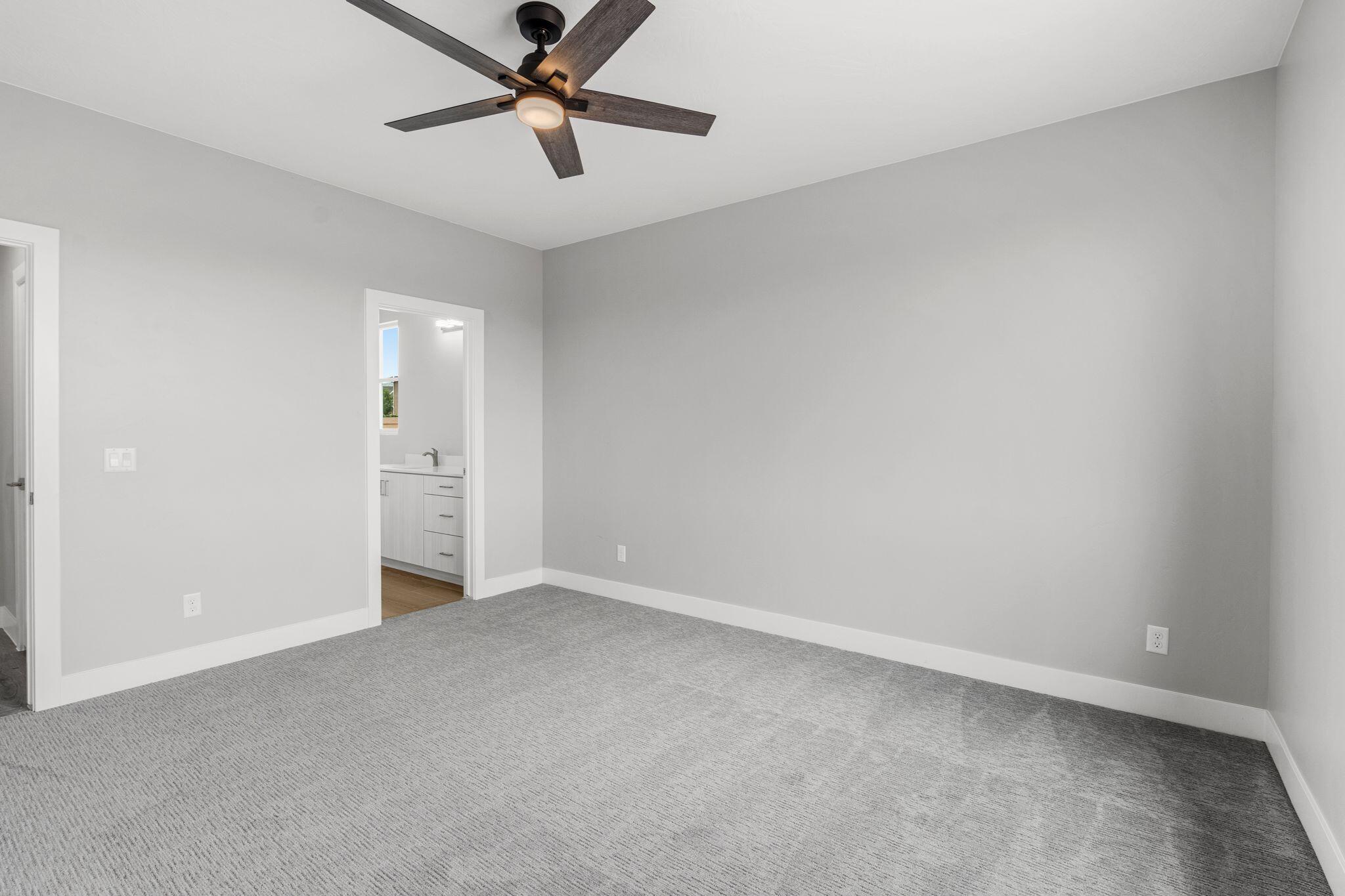 Listing images