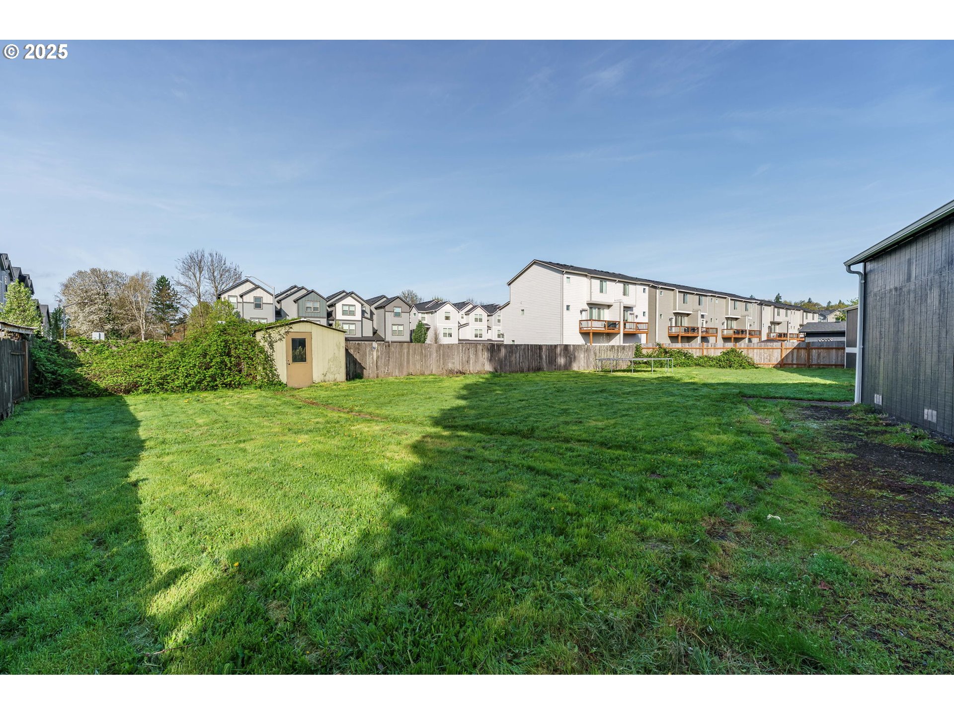 Listing images