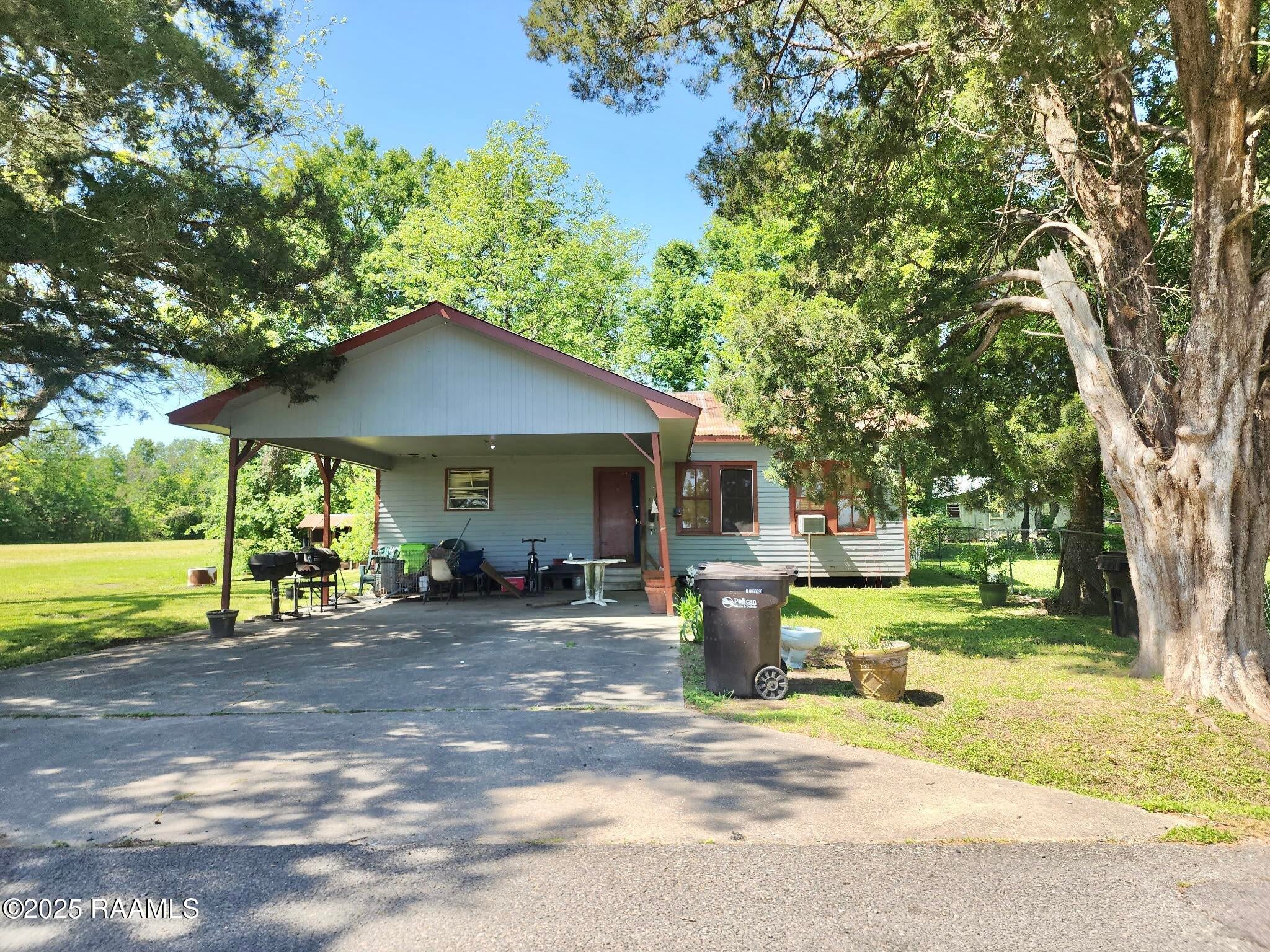 438 Alexander Street — photo