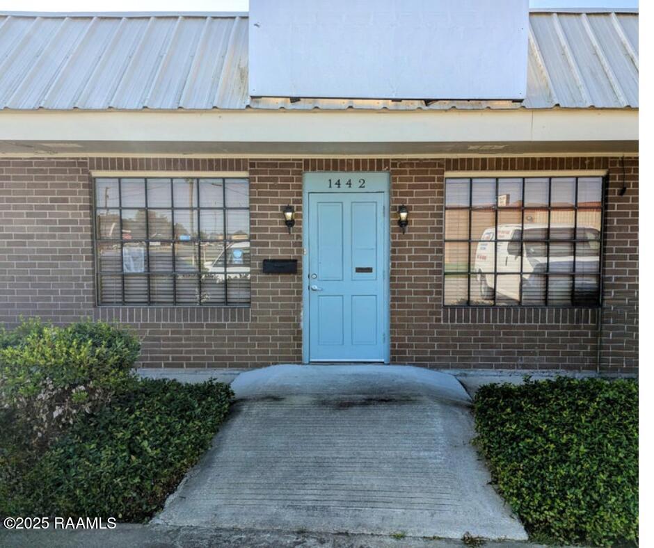 1442C E Bridge Street — photo