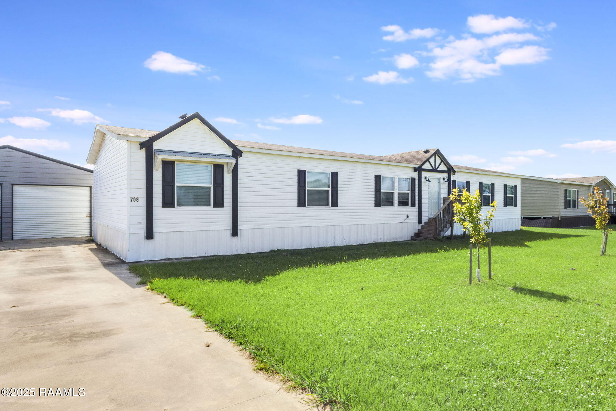 708 Hwy 357 — photo