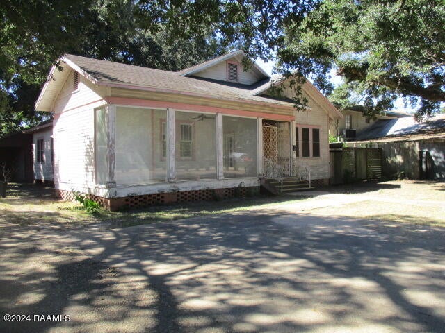 414 E Main Street — photo