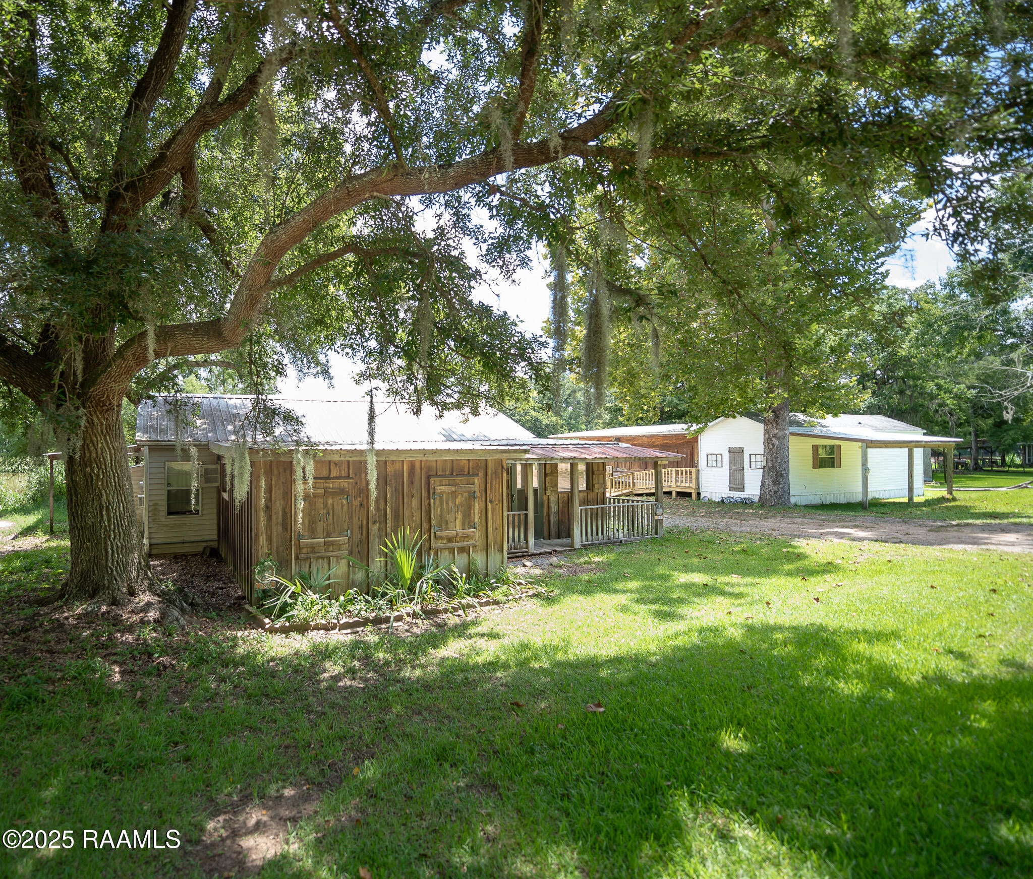 138 Oakside Lane — photo