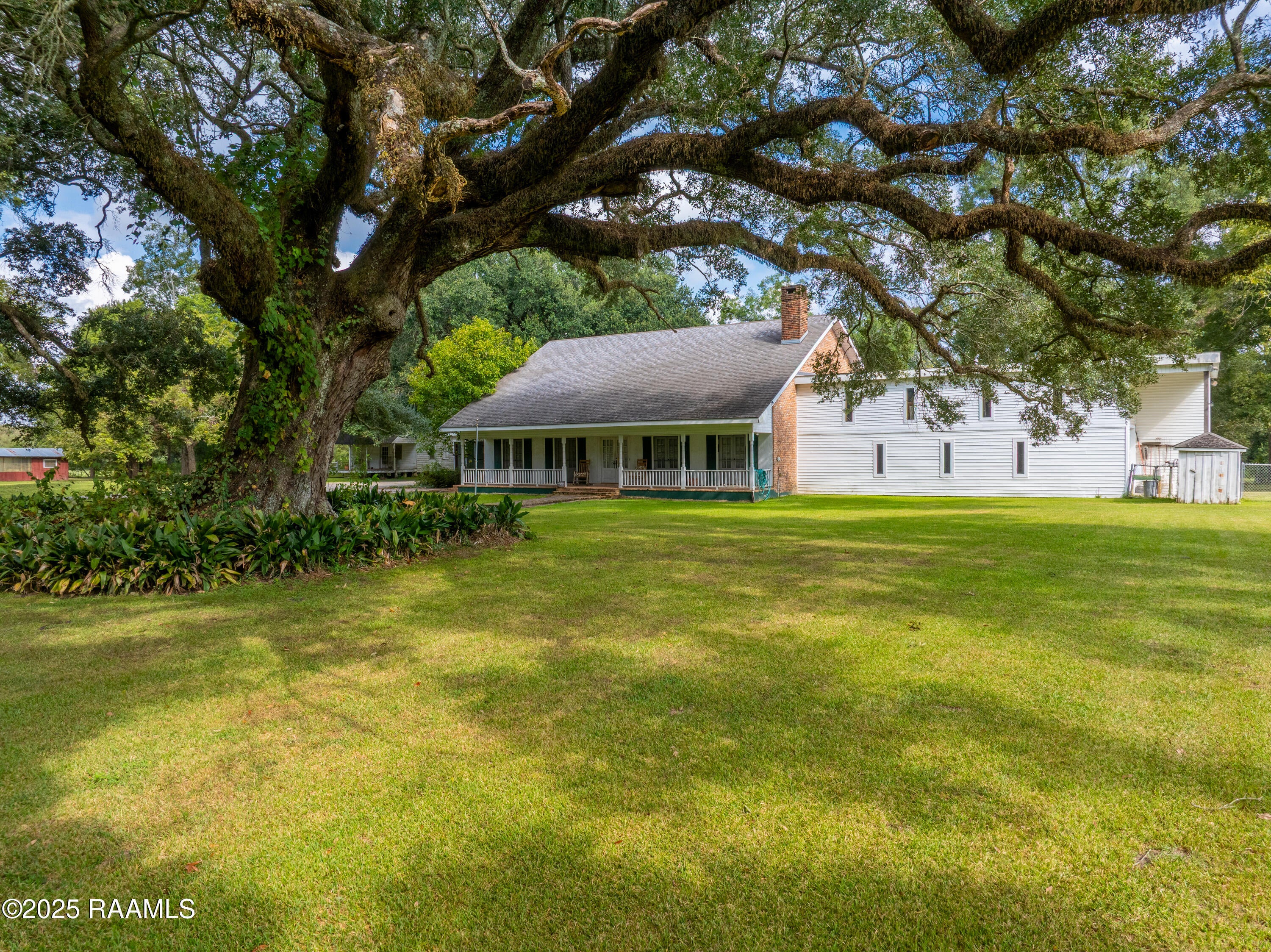 200 W Musique Road — photo