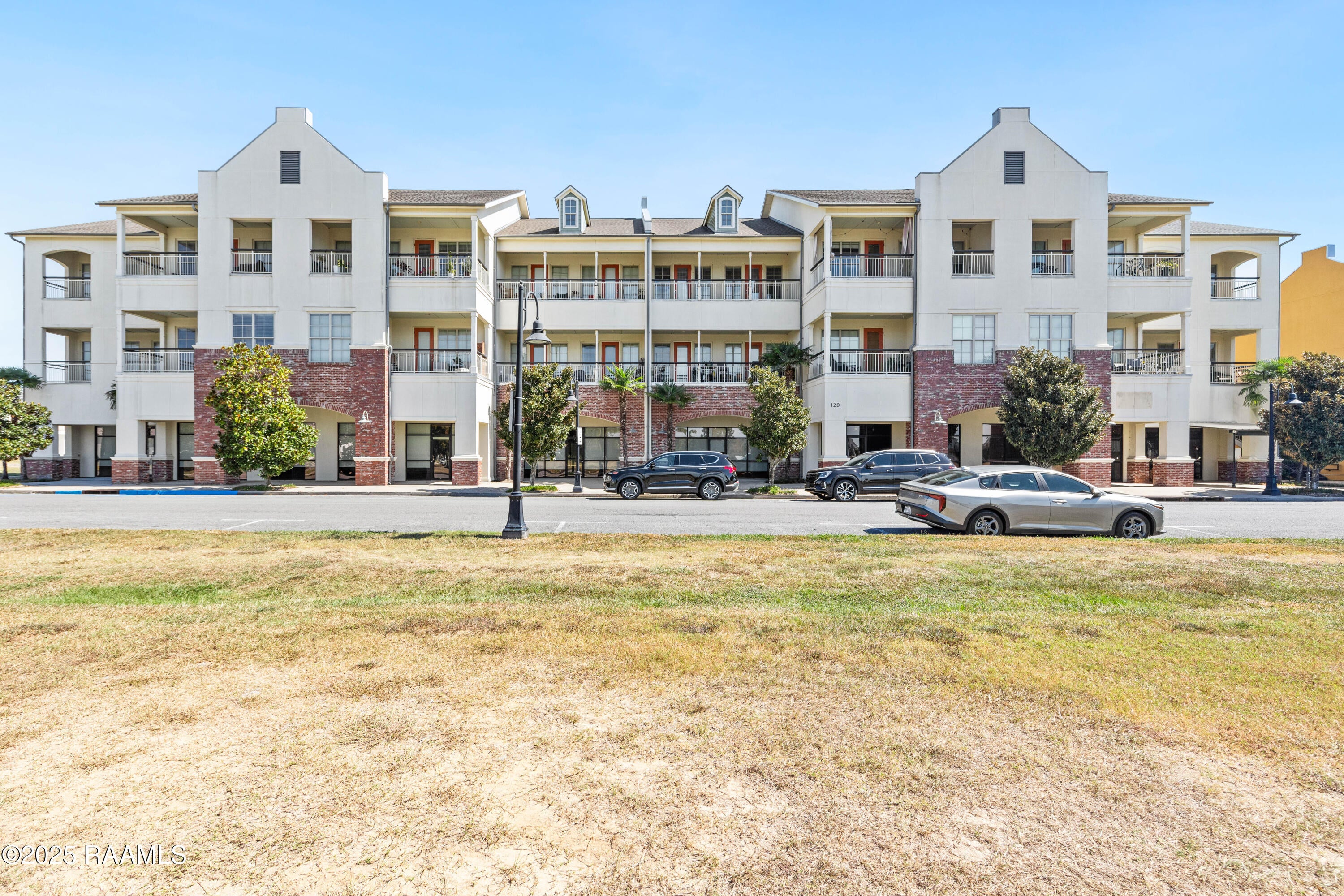 120 Waterview Road 101 — photo