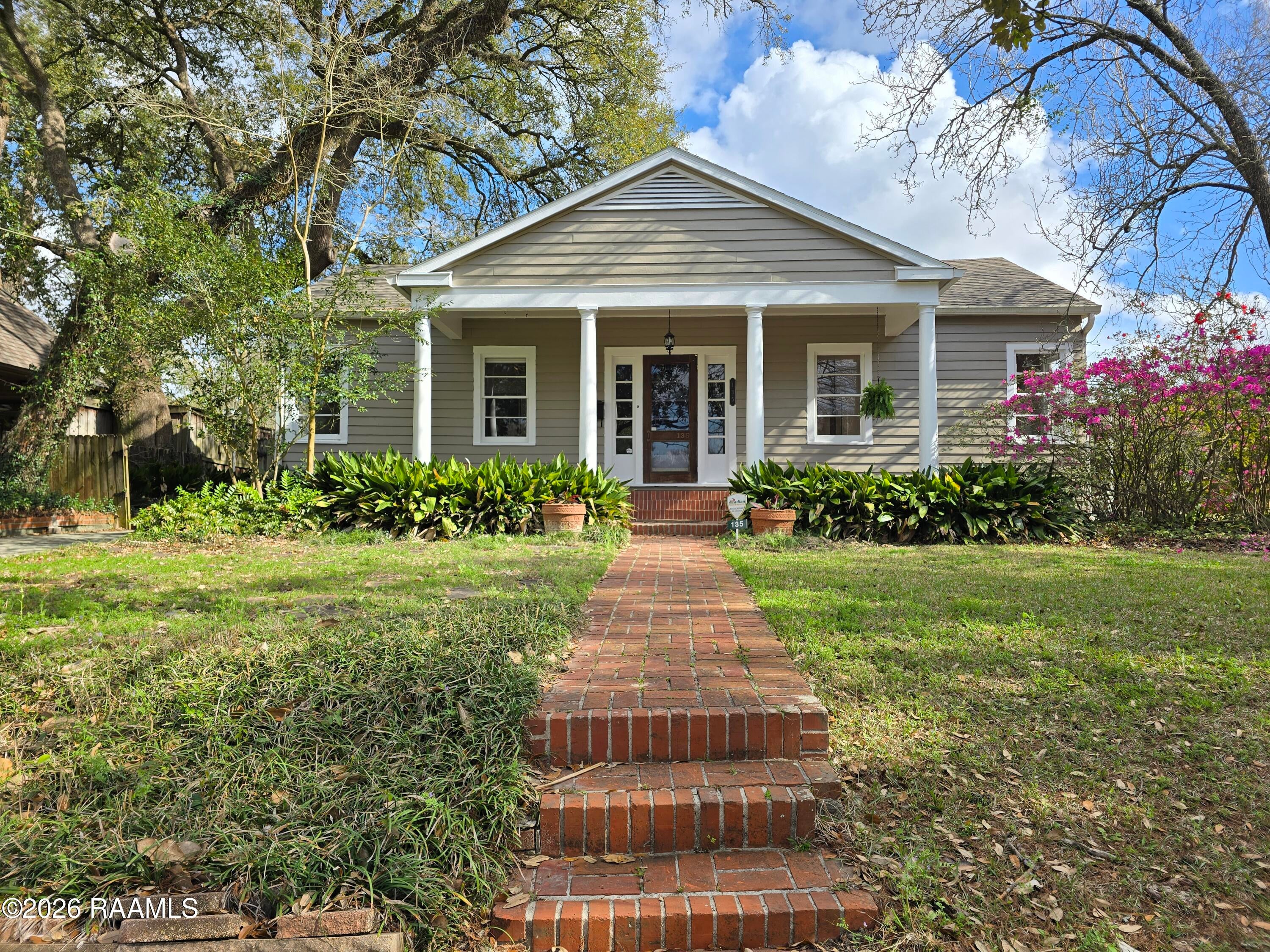 135 Clark Court — photo