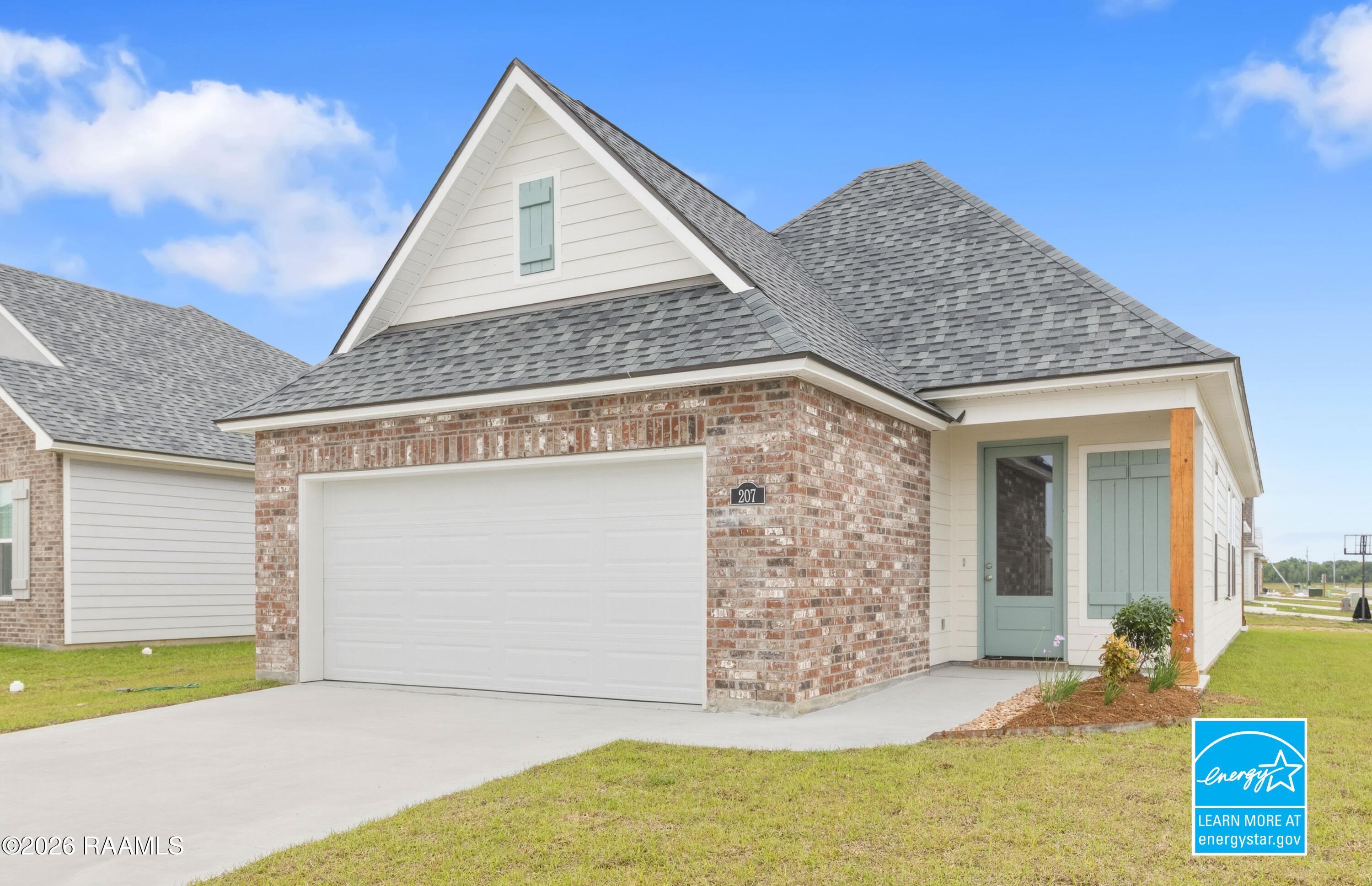 207 Long Creek Lane — photo