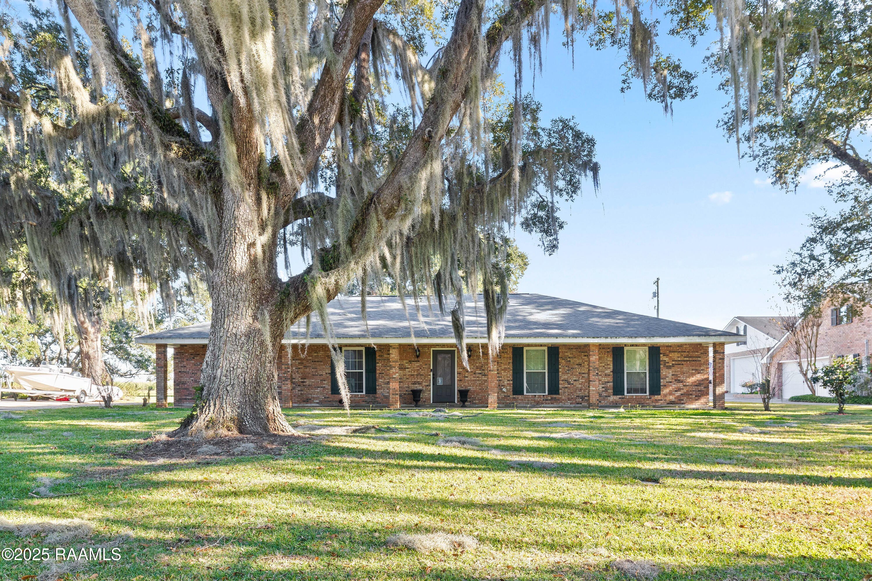 408 Beth Drive — photo