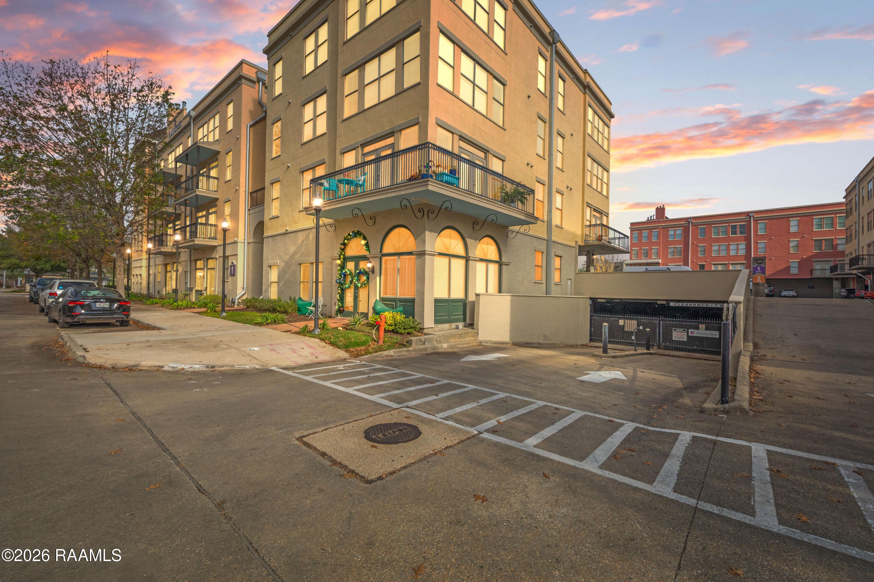 201 Settlers Trace Boulevard 1405 — photo