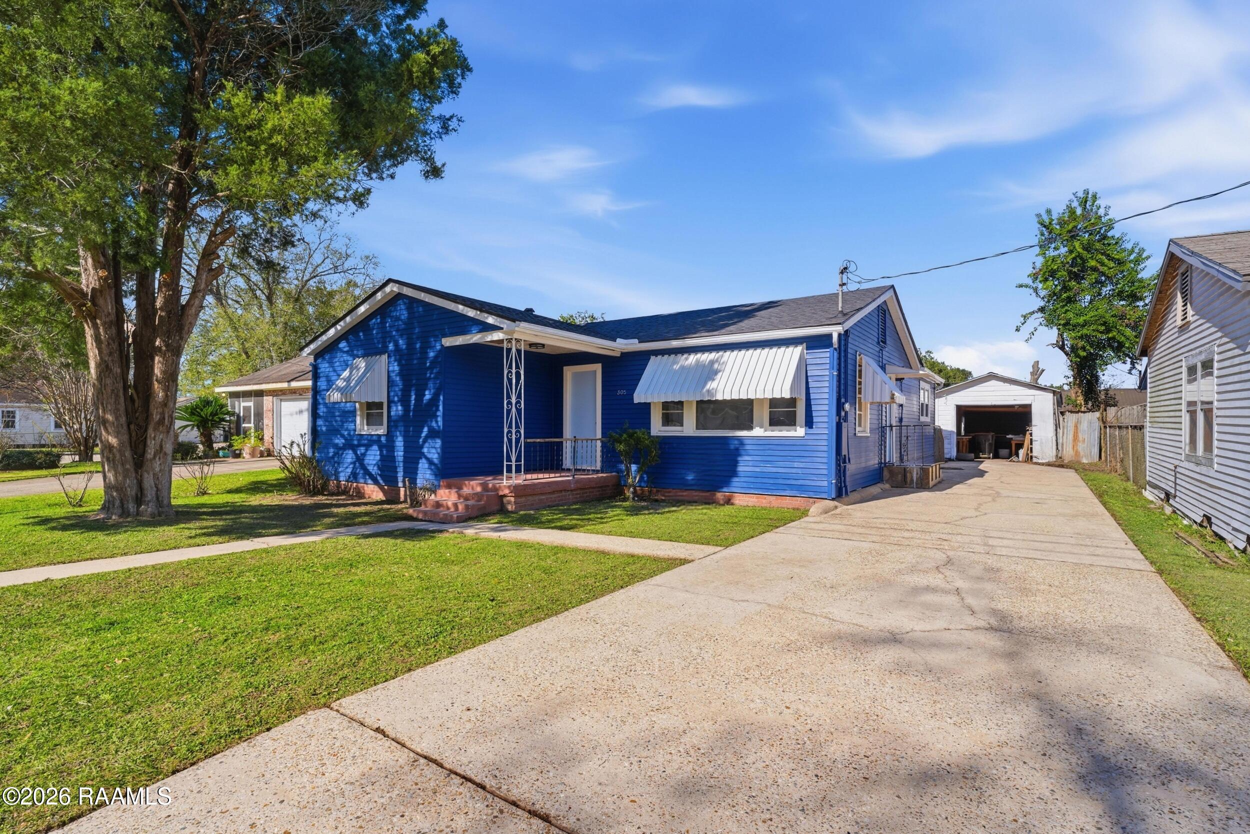305 Randolph Drive — photo