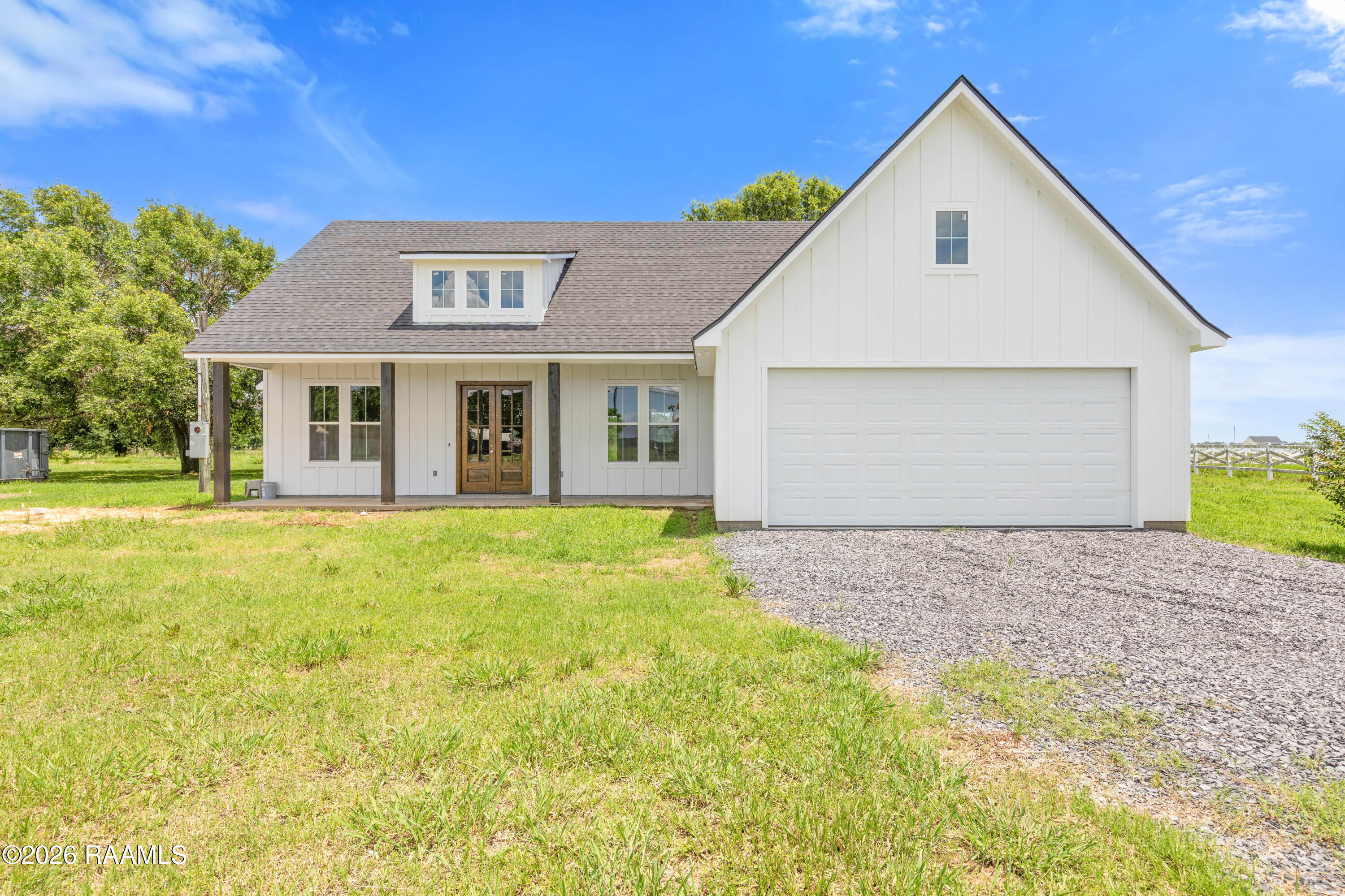 5112 Iota Highway — photo