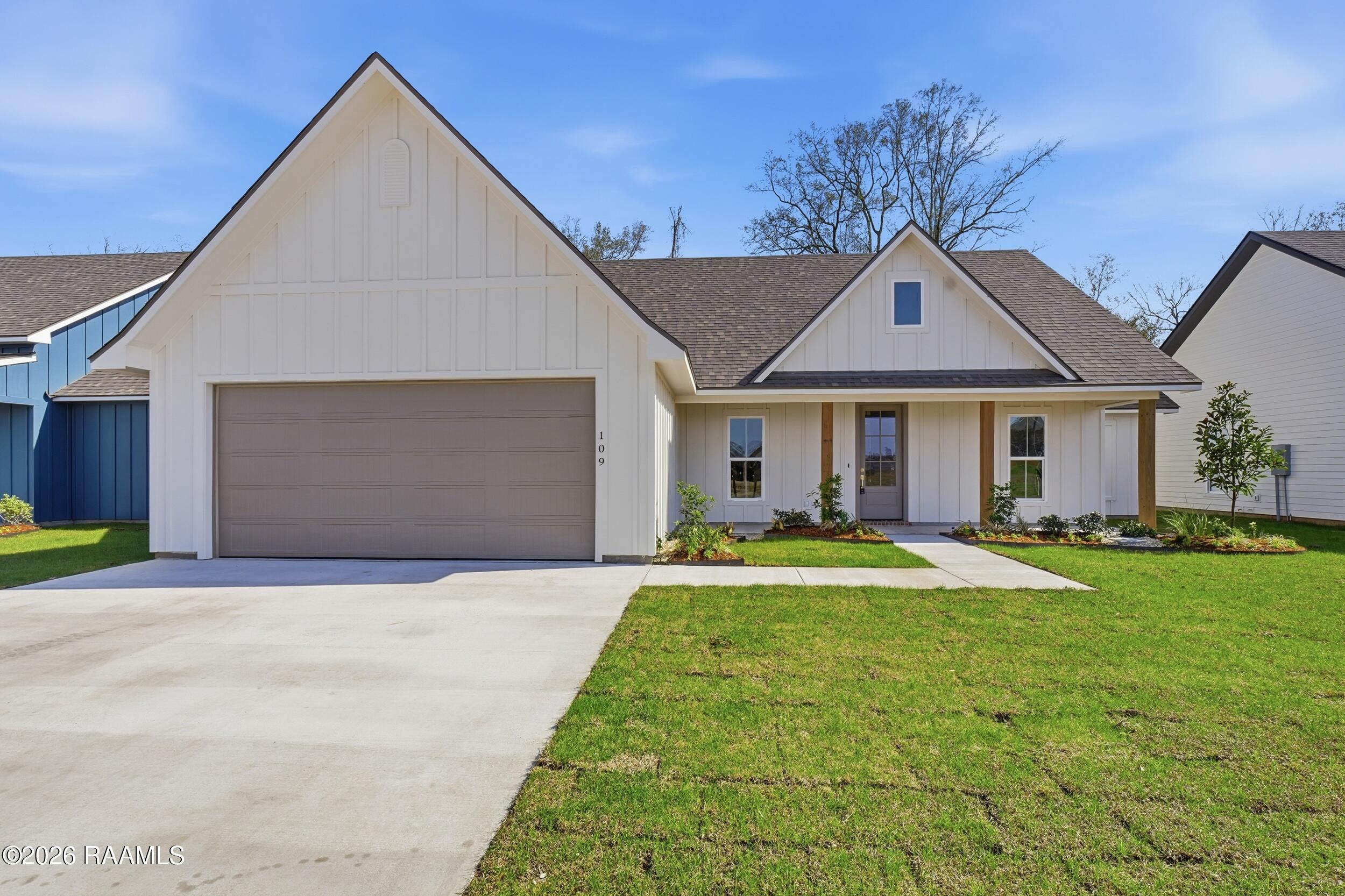 109 Stapleton Drive — photo