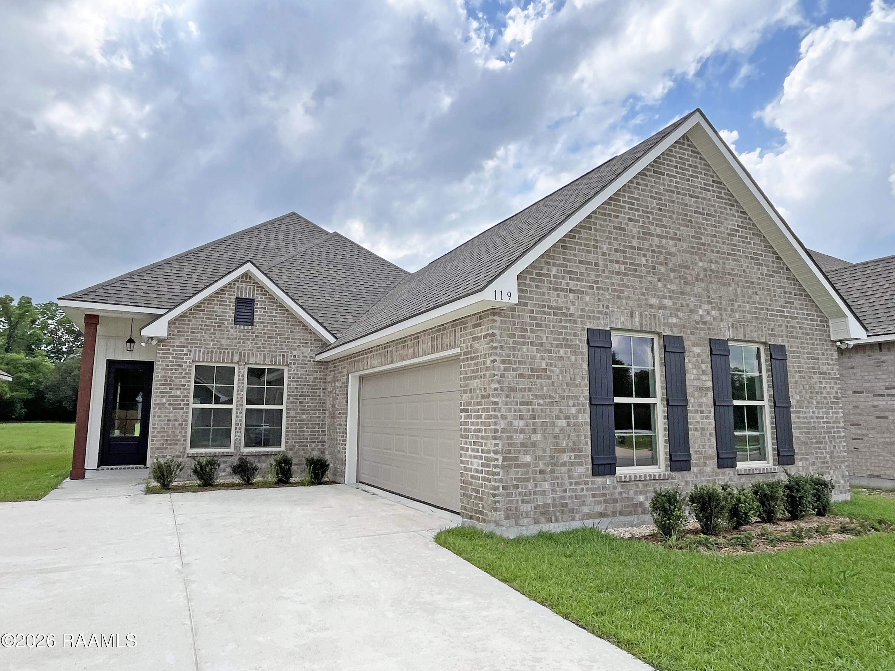 119 Oak Haven Drive — photo