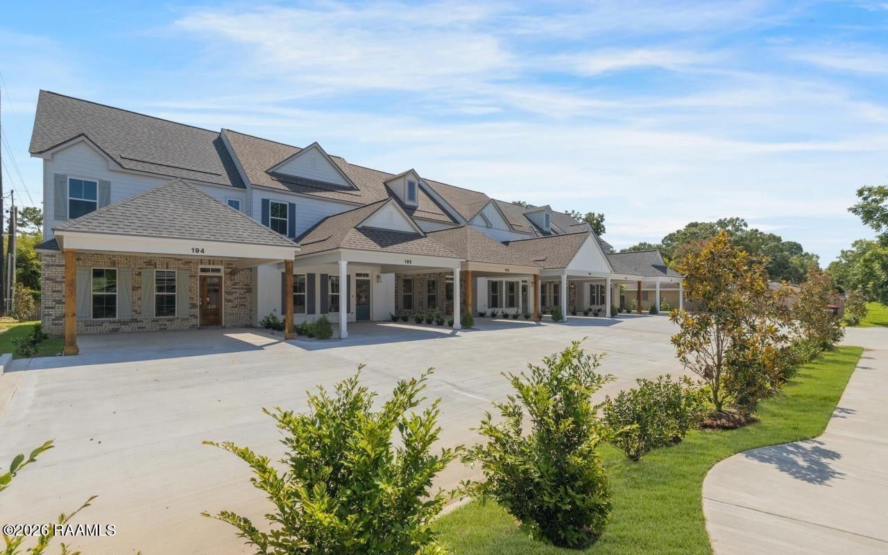 188 Emerite Drive — photo