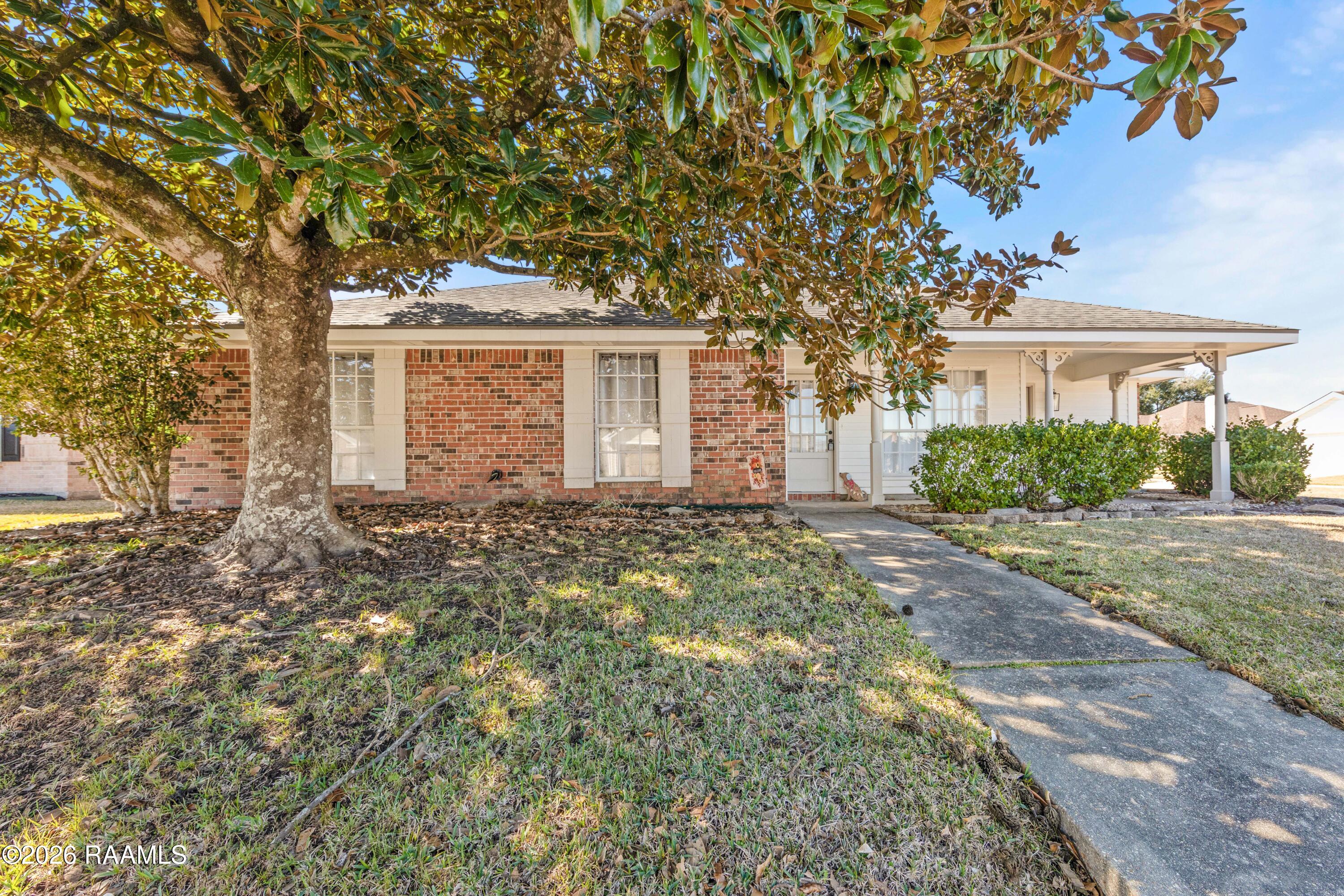 313 Wallingsford Circle — photo