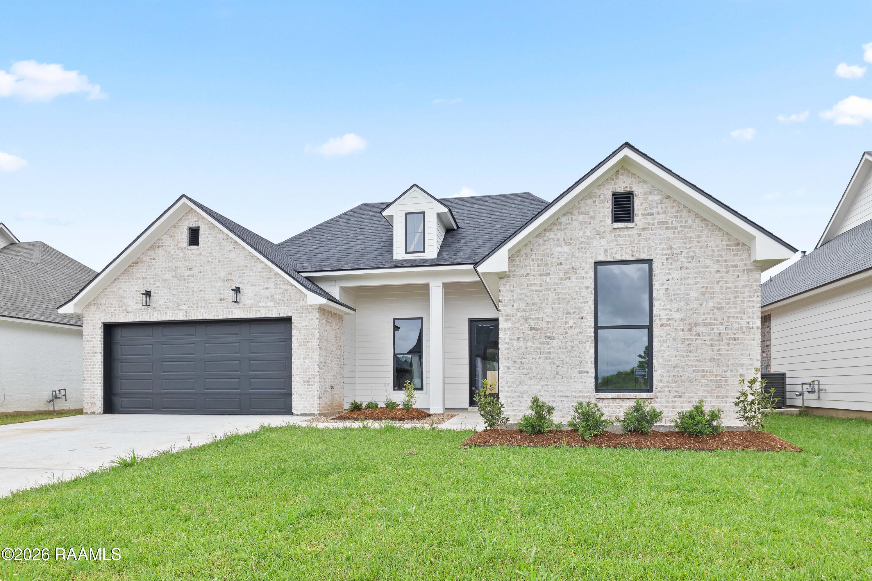 105 Fountain Meadow Drive — photo