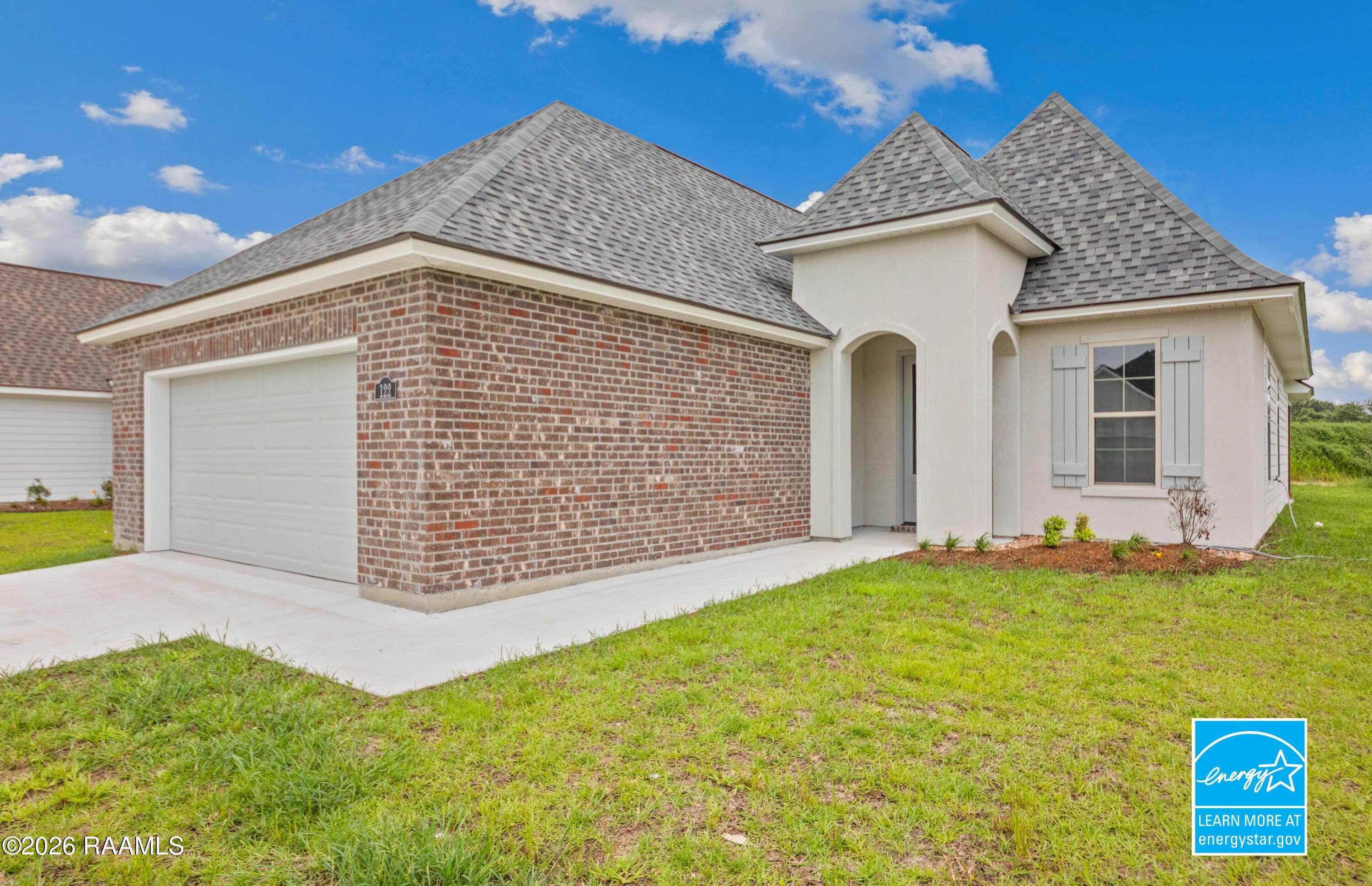 122 Crooked Pine Lane — photo