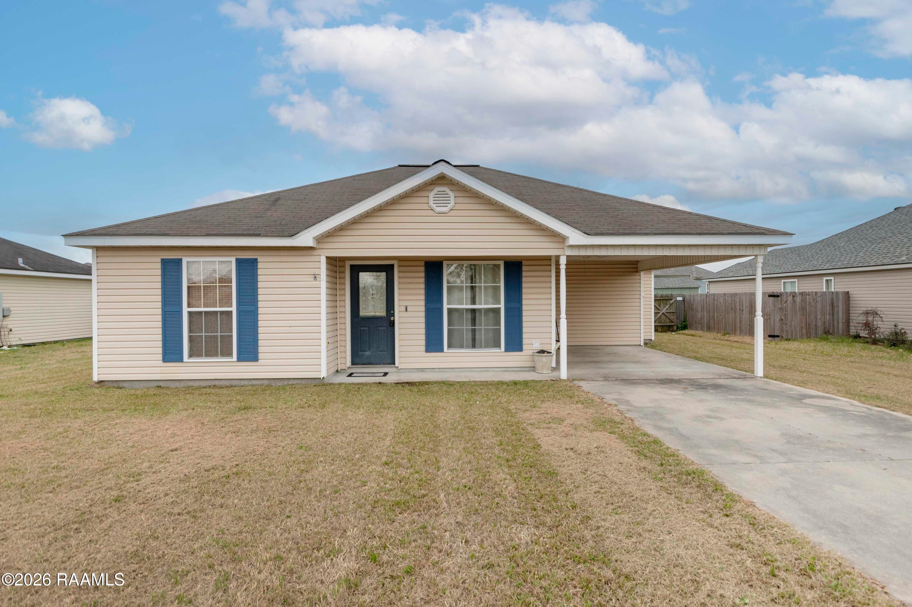 1049 Gary Drive — photo