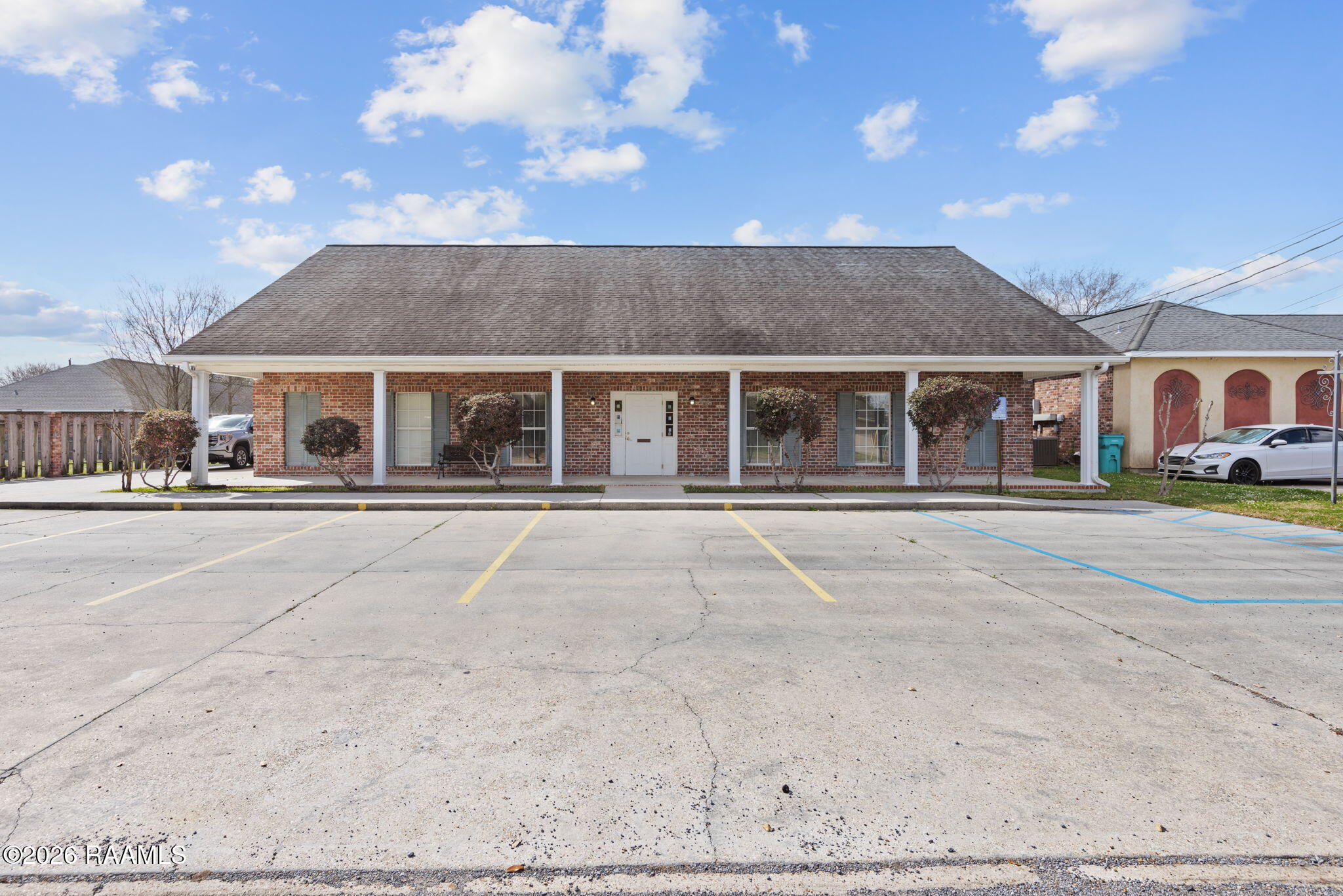 2218 George Drive — photo