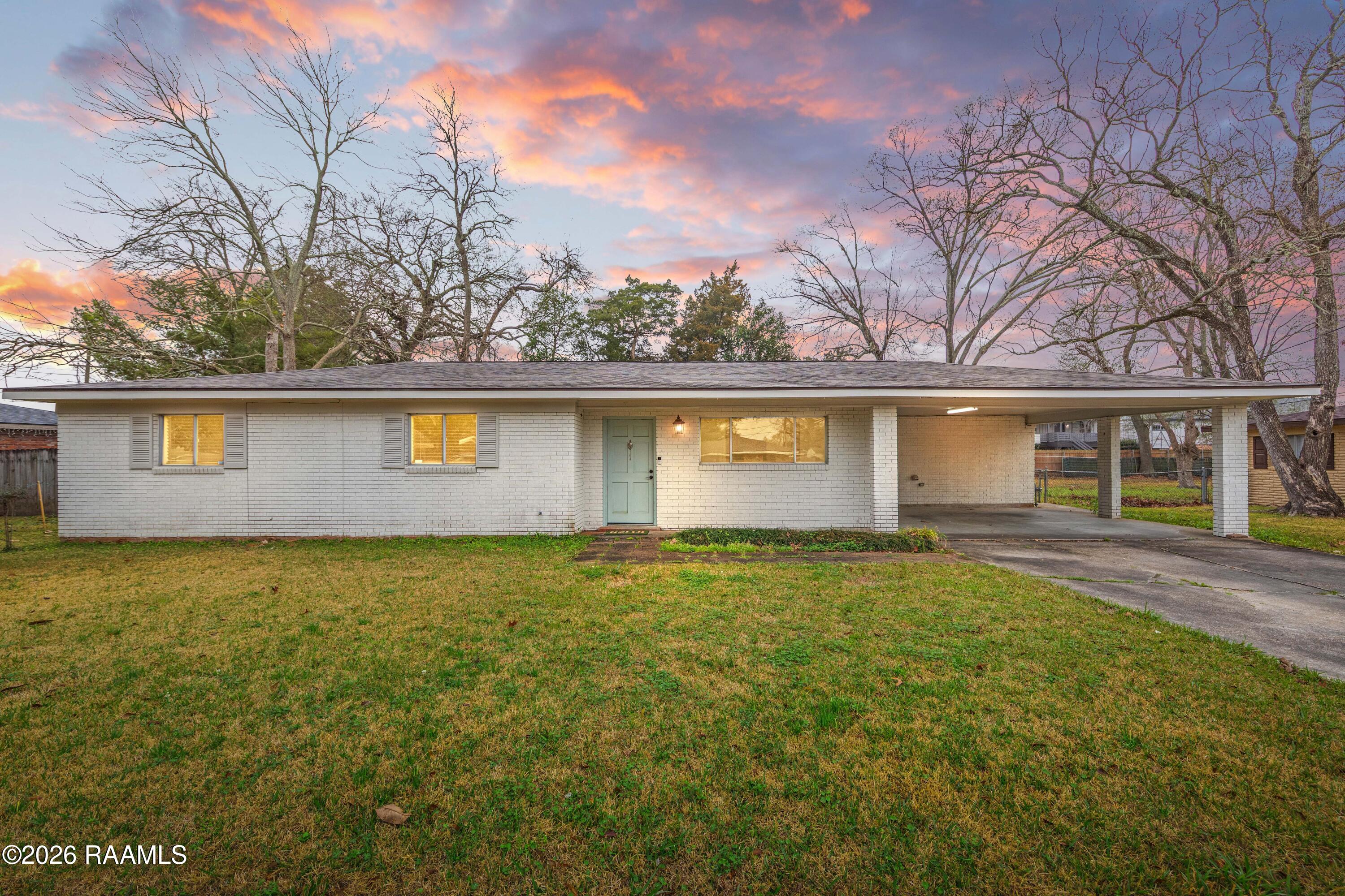 103 Maple Drive — photo