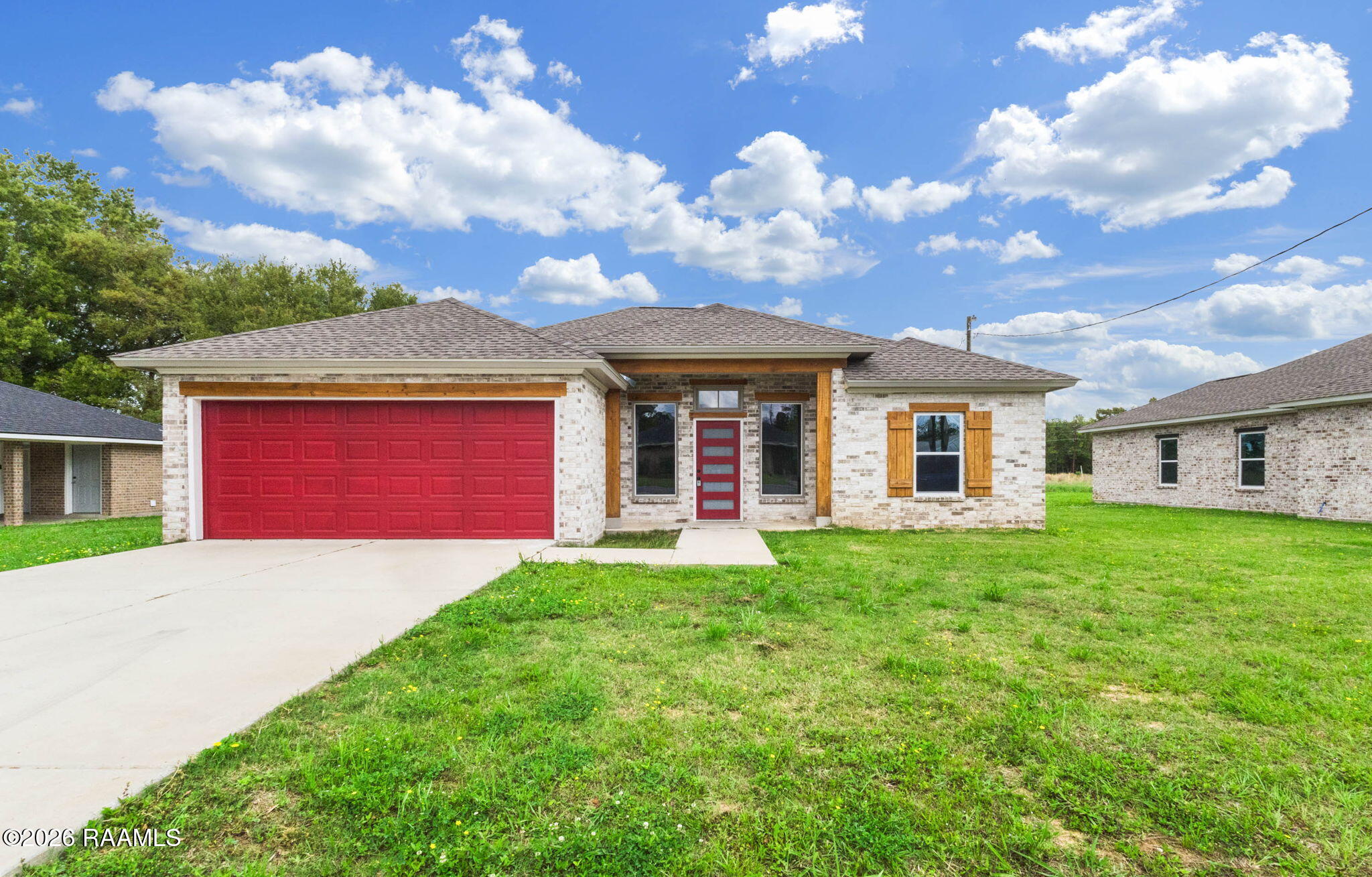 189 Garnet Drive — photo