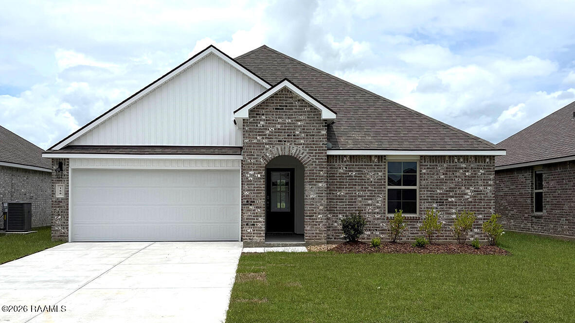 160 Cottage Cove Drive — photo