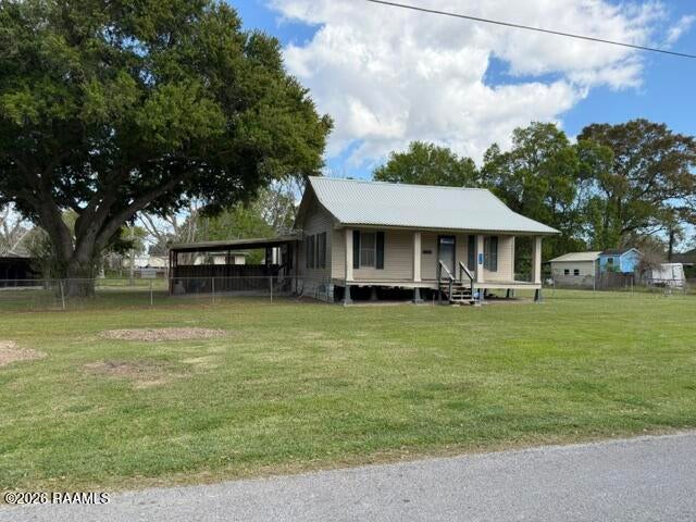 214 N Suire Street — photo