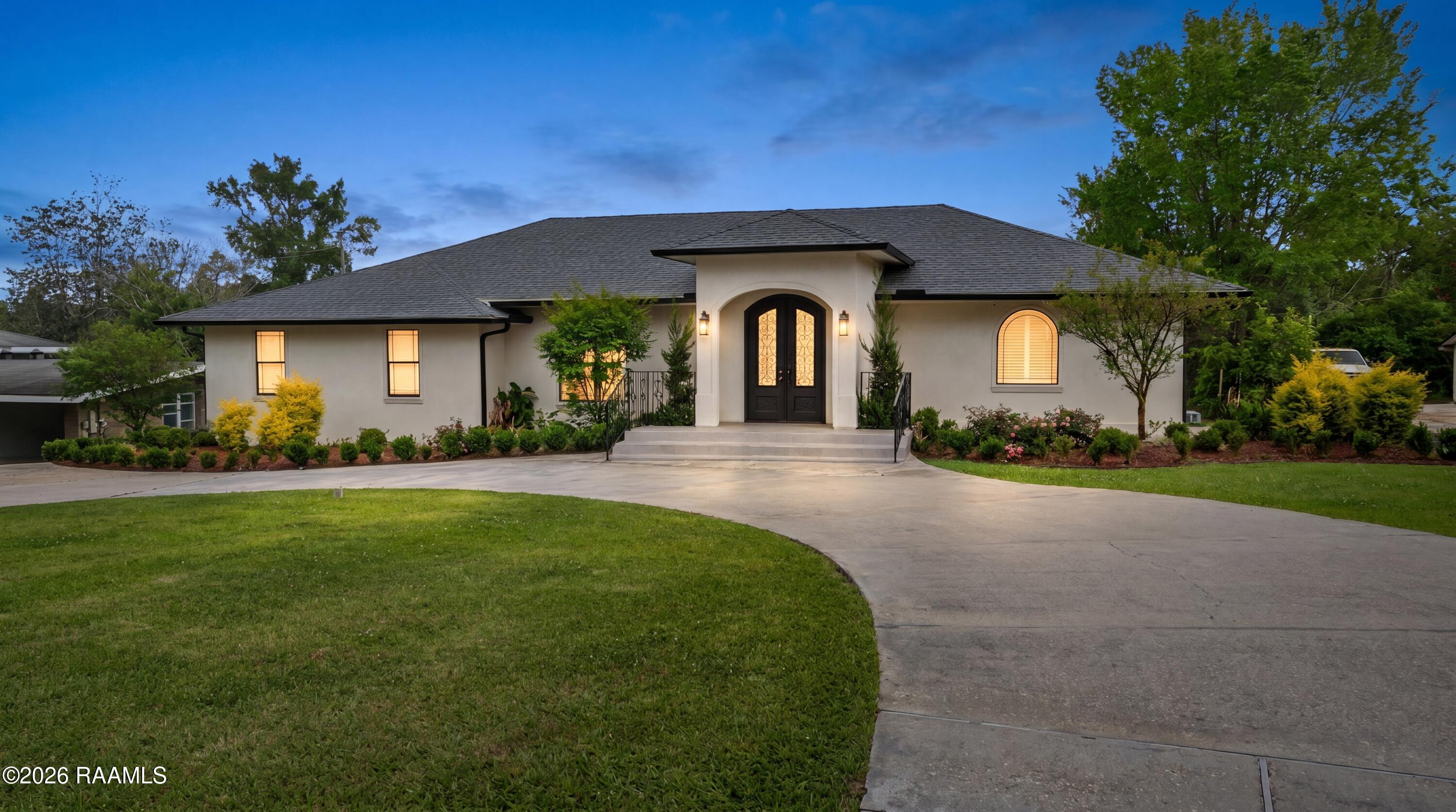 223 Beverly Drive — photo