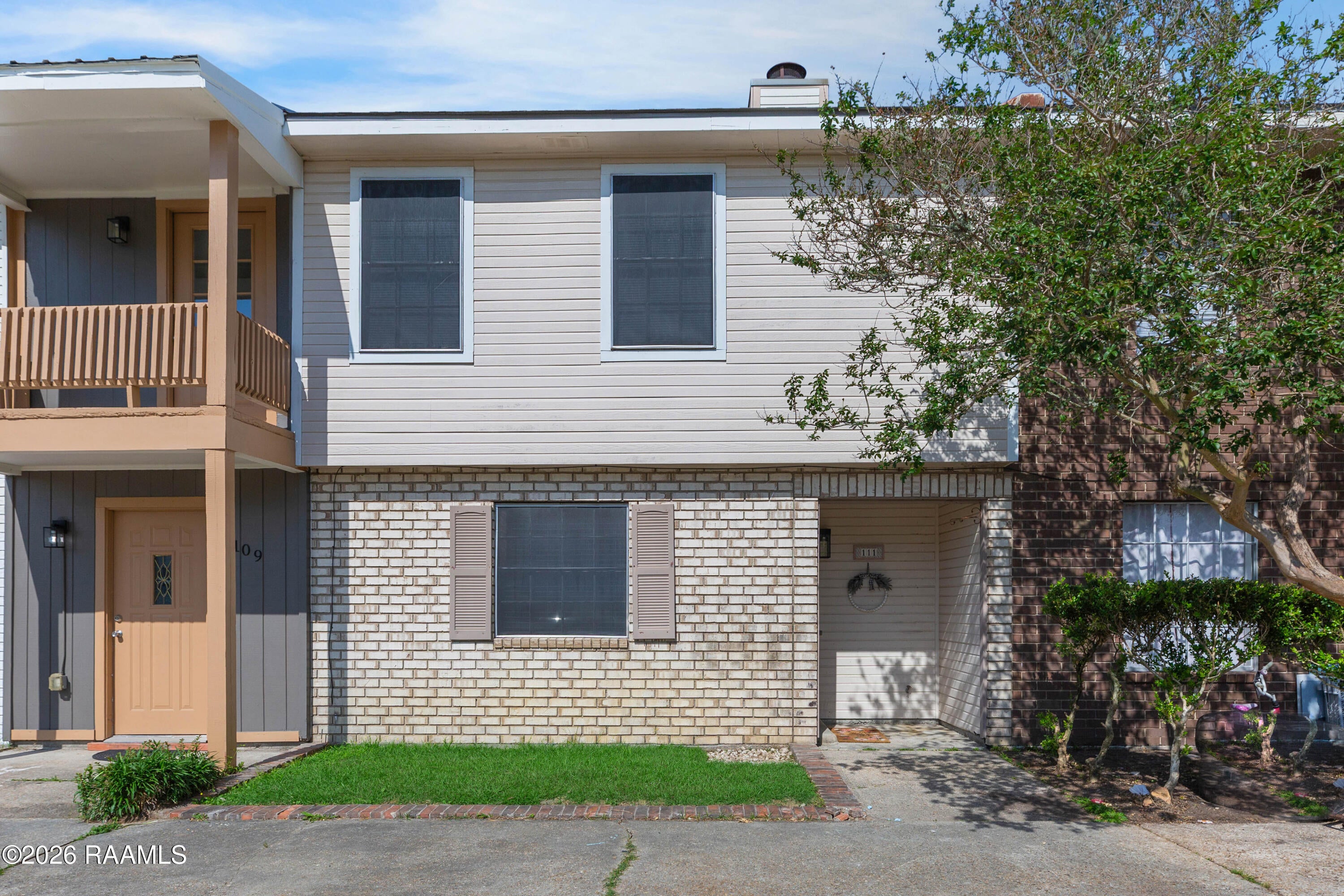 111 Courtney Drive — photo