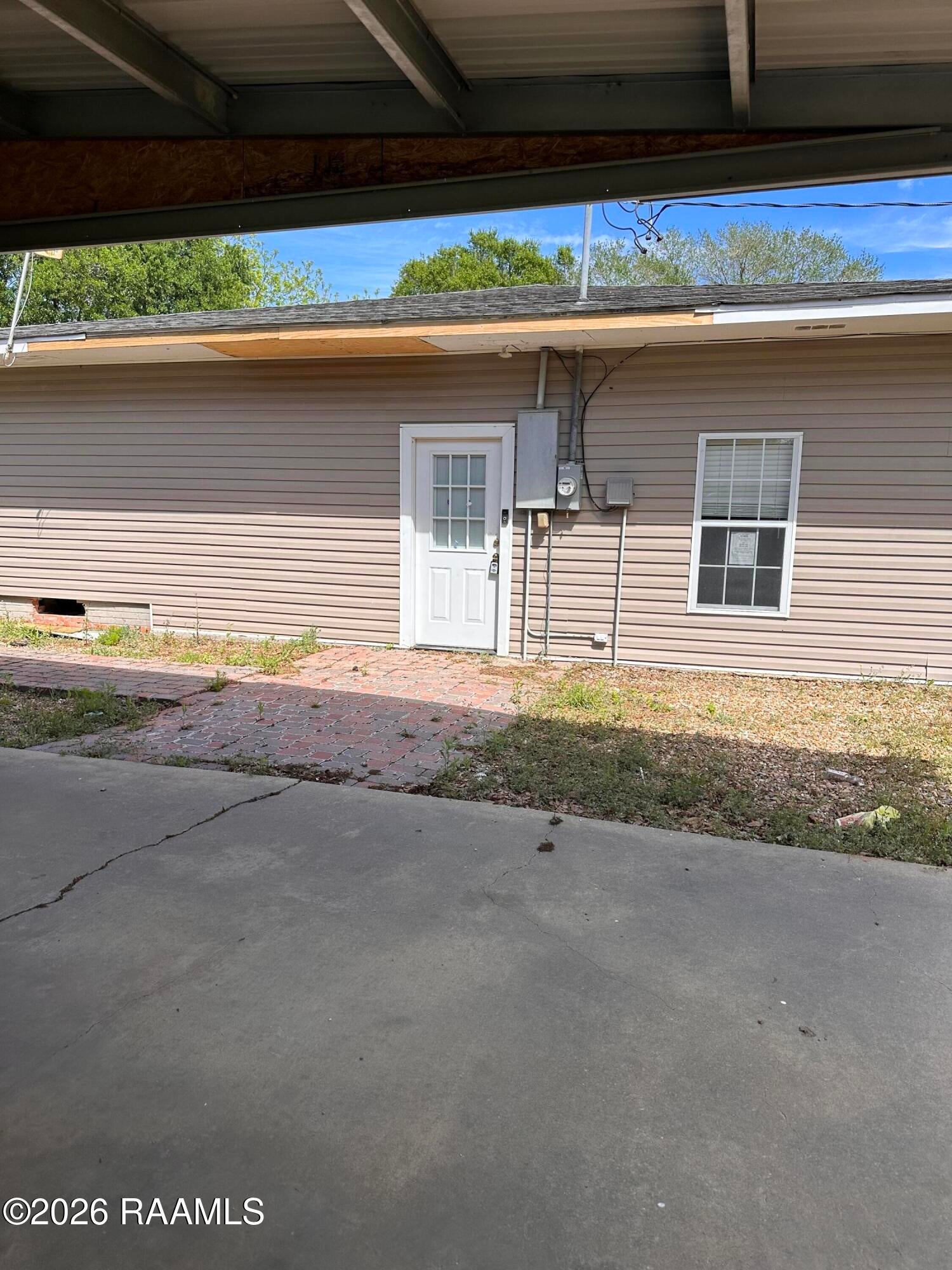 1606 Airport Road — photo