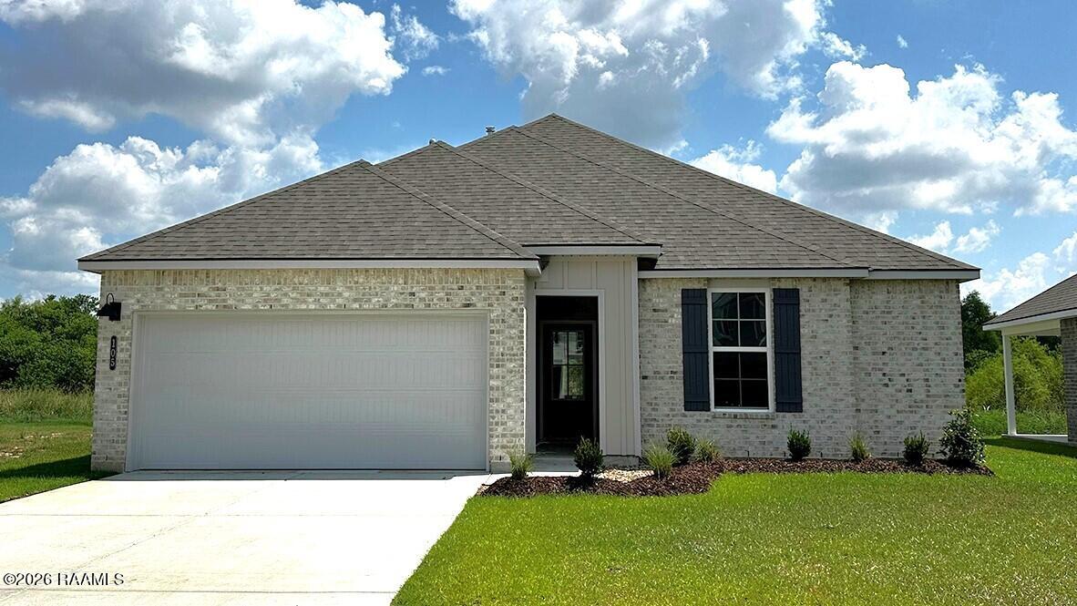 105 Belle Lake Drive — photo