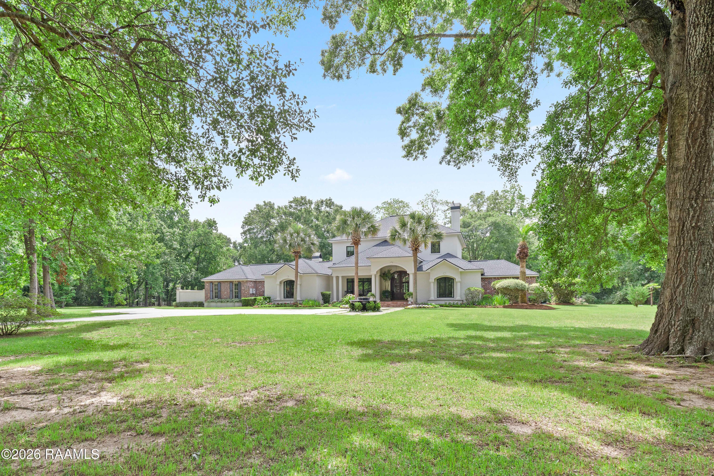 505 Comanche Drive — photo