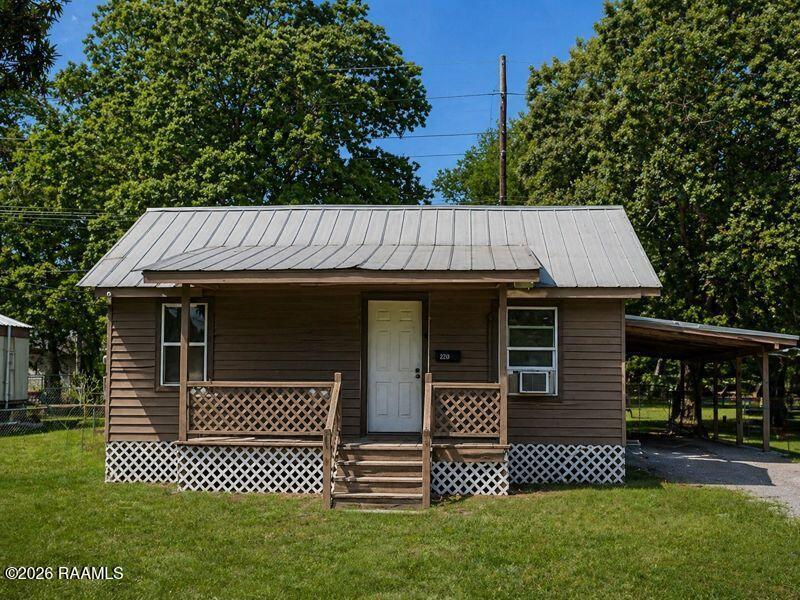 220 S Leonard Street — photo