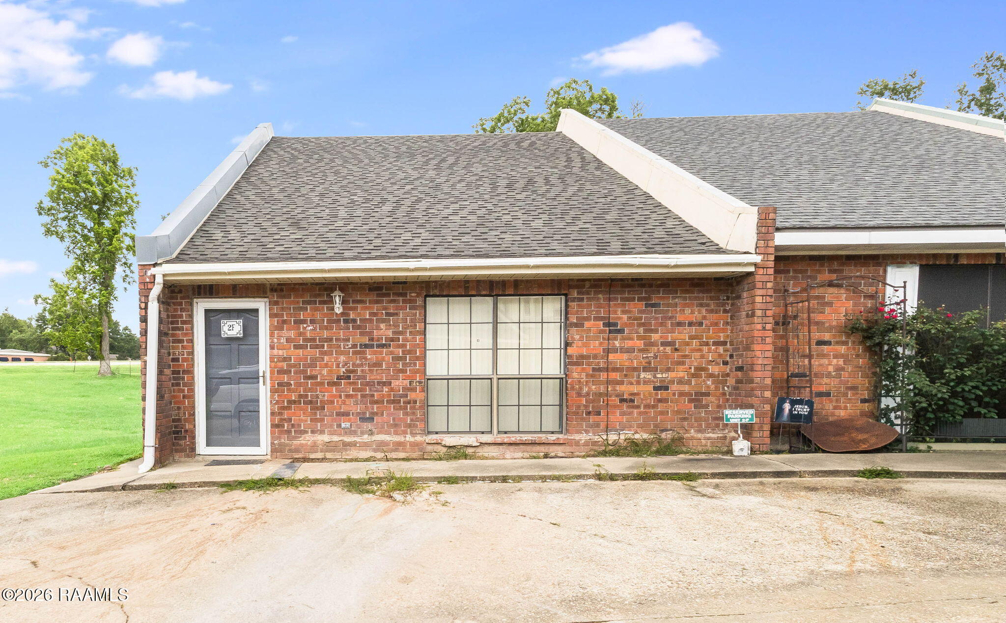 4844 I 49 N Service Road 2F — photo