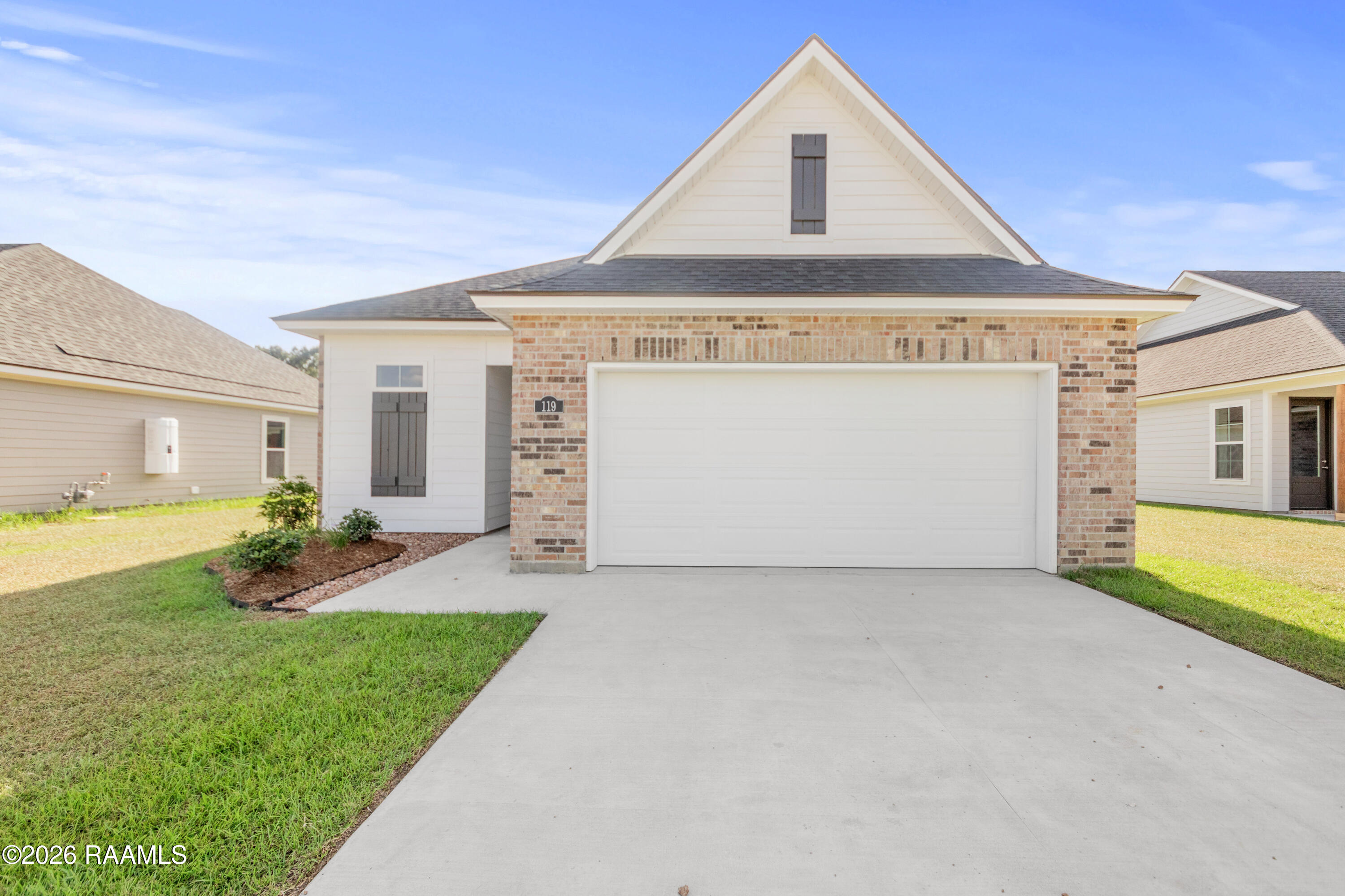 119 Crooked Pine Lane — photo