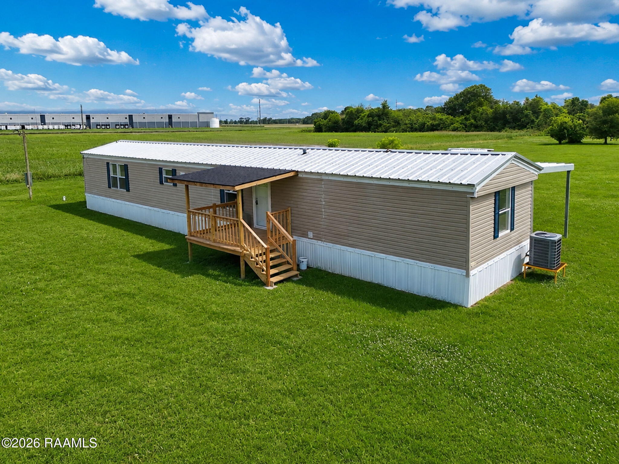2619 Grand Prairie Road — photo