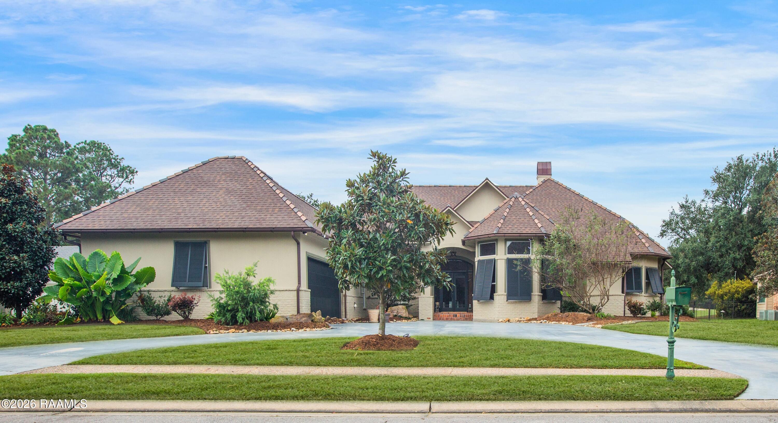 204 Inverness Lane — photo