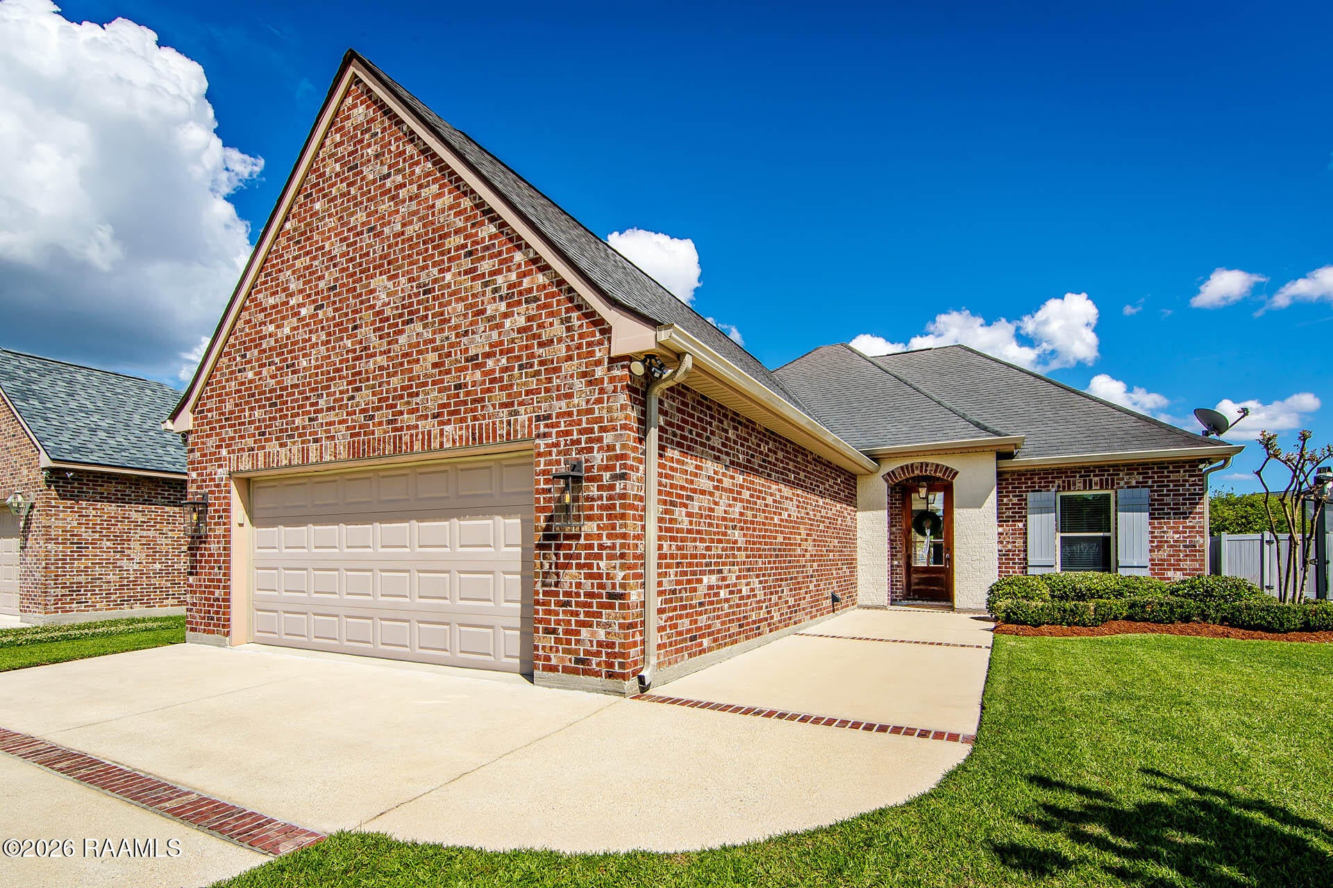 204 Abby Lake Drive — photo