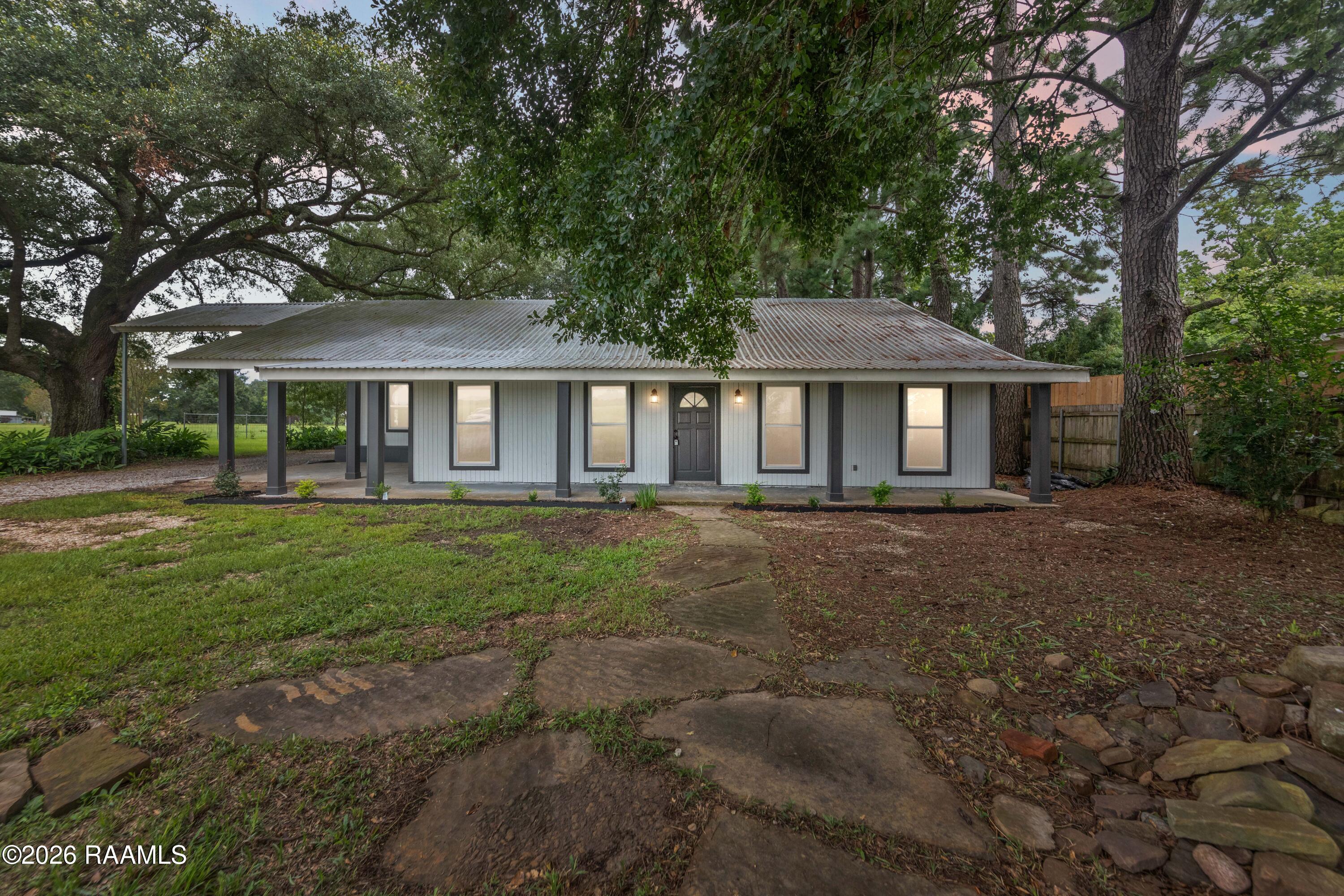 1580 Anse Broussard Highway — photo