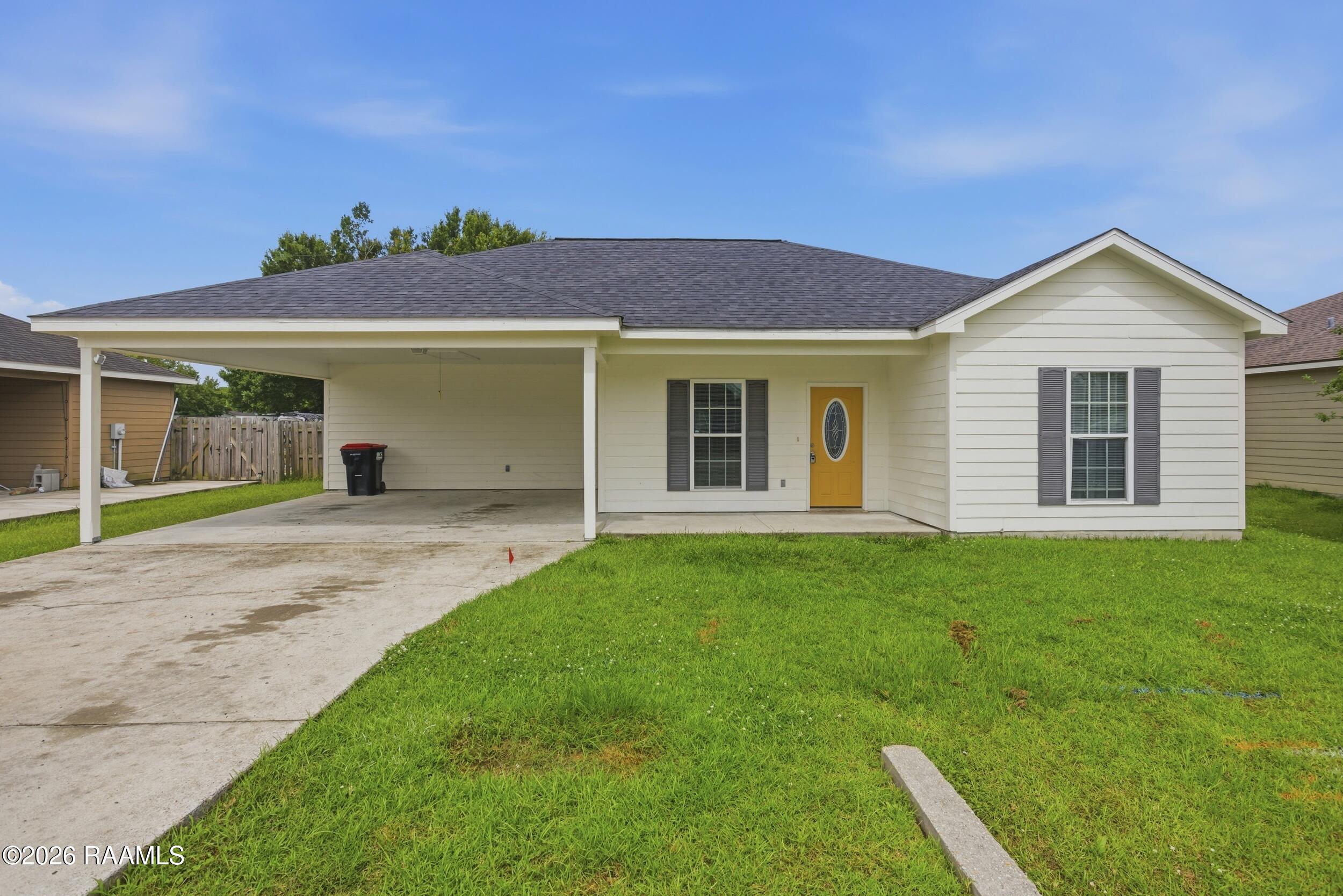211 Stoneridge Drive — photo