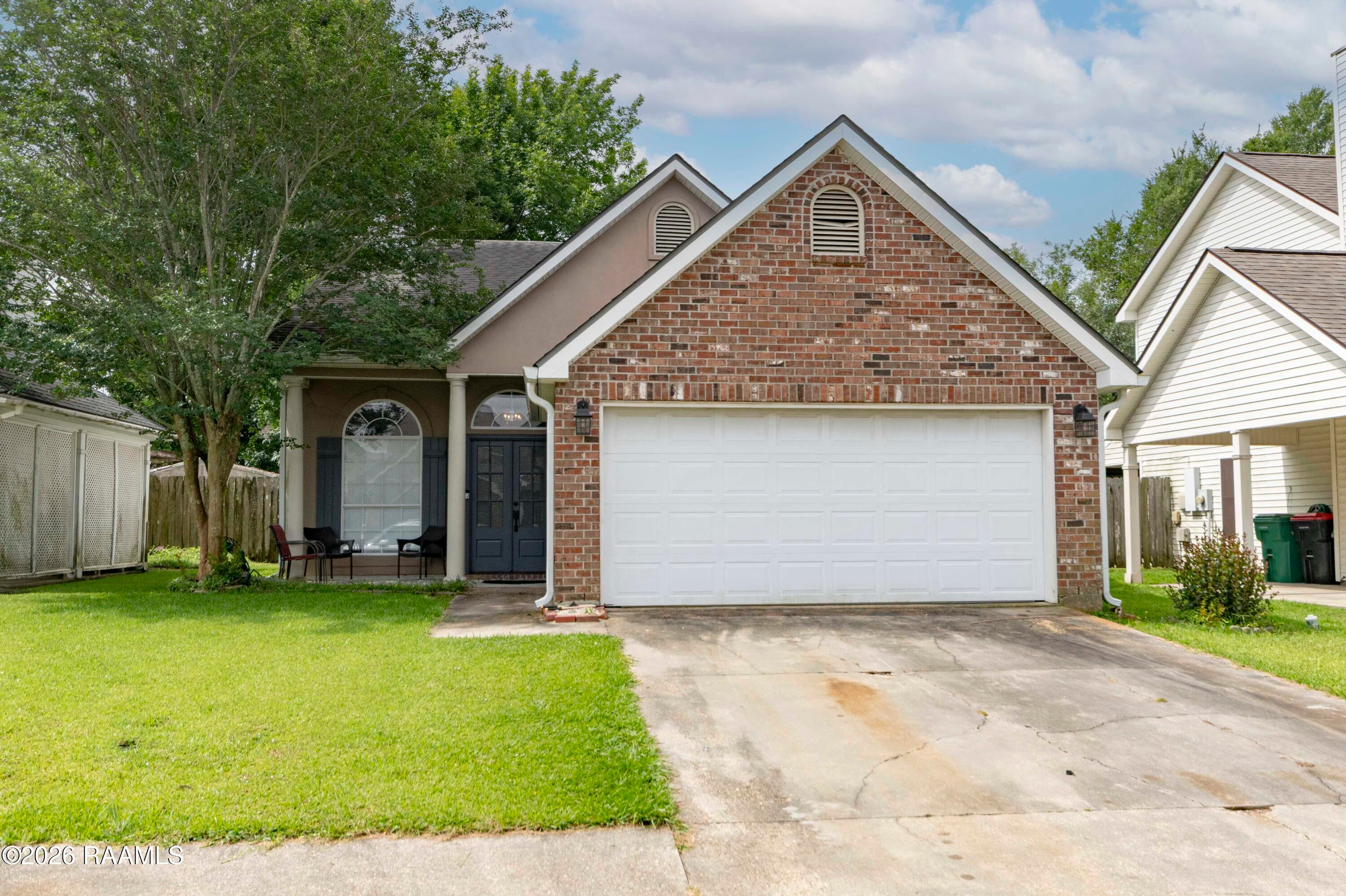 405 Sunstone Drive — photo