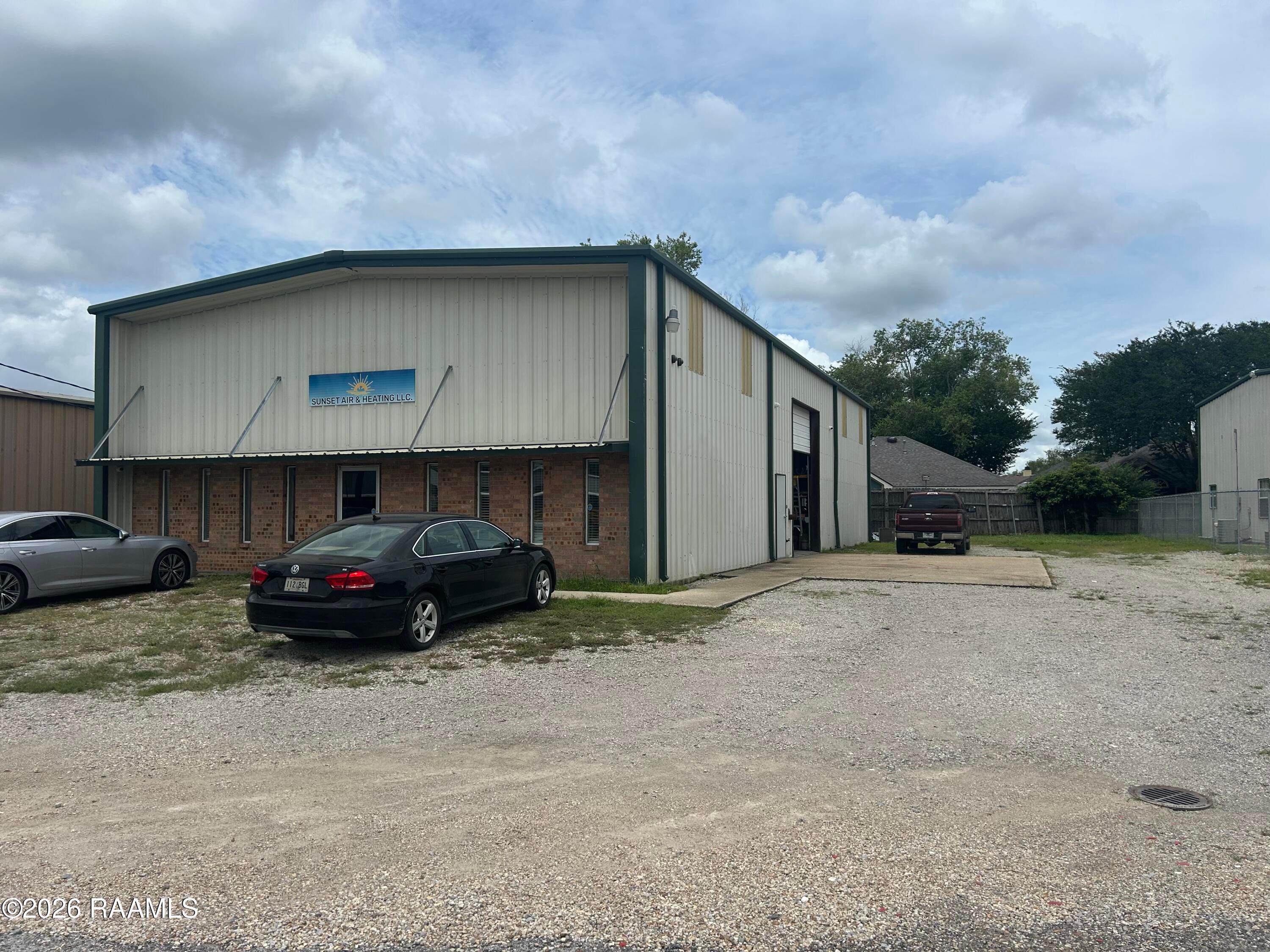 104 Bluffwood Drive — photo