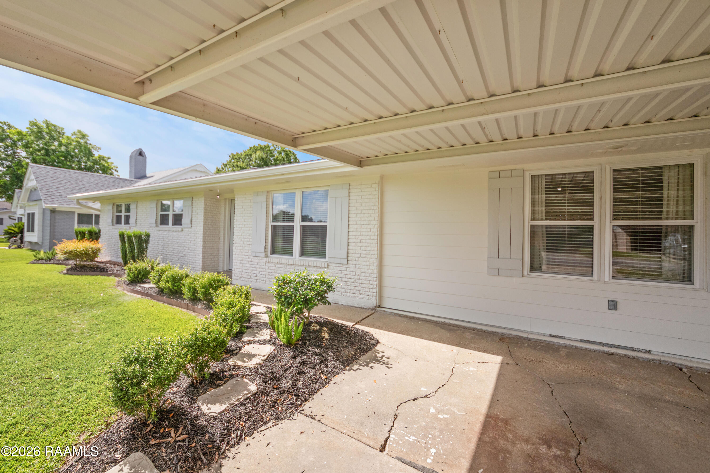 706 E E Street, Rayne, LA 70578 — photo 3