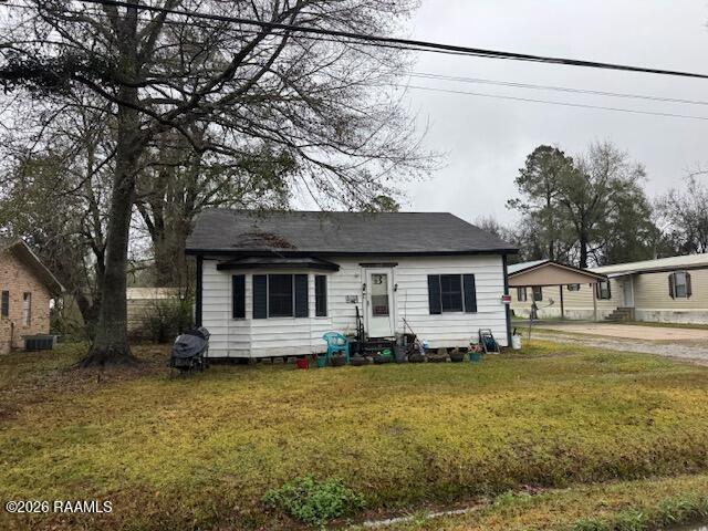 347 Macarthur Drive — photo