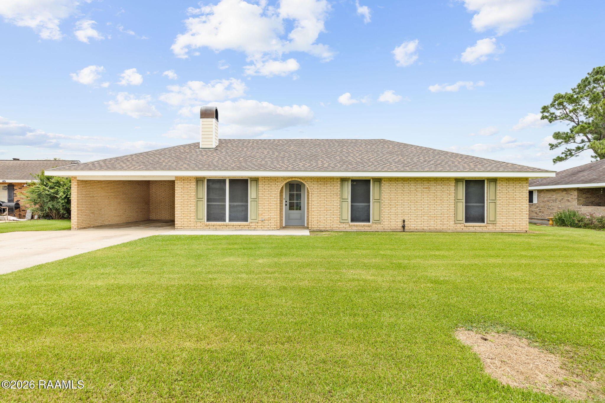 815 E E Street, Rayne, LA 70578 — photo 2