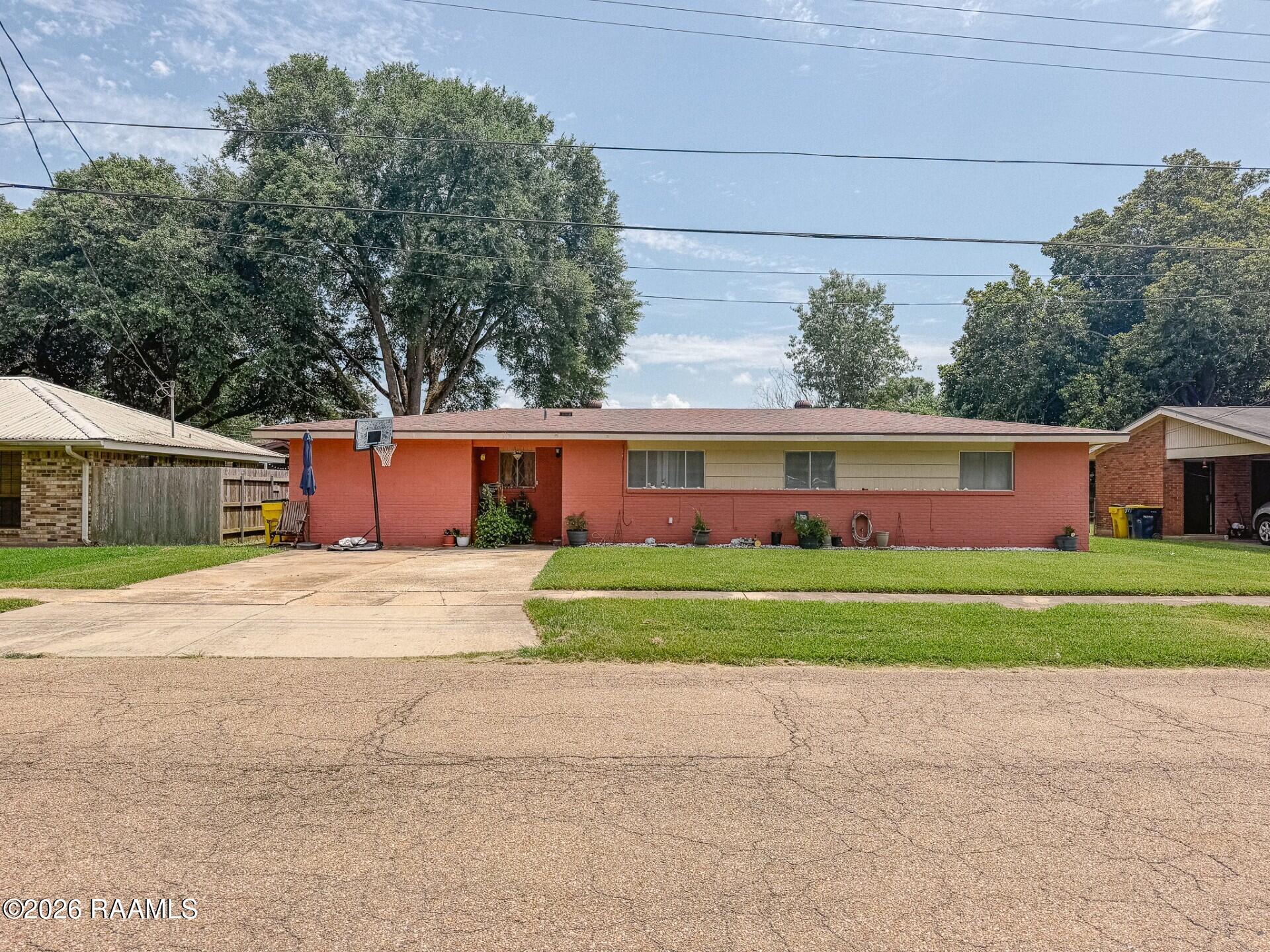 113 Bradford Drive — photo