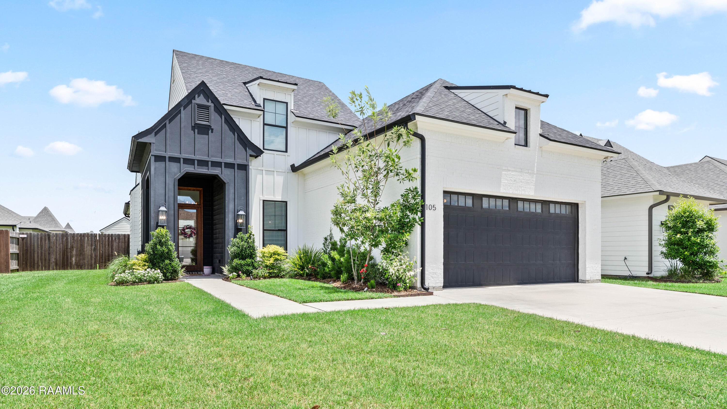105 Sleeply View Drive — photo